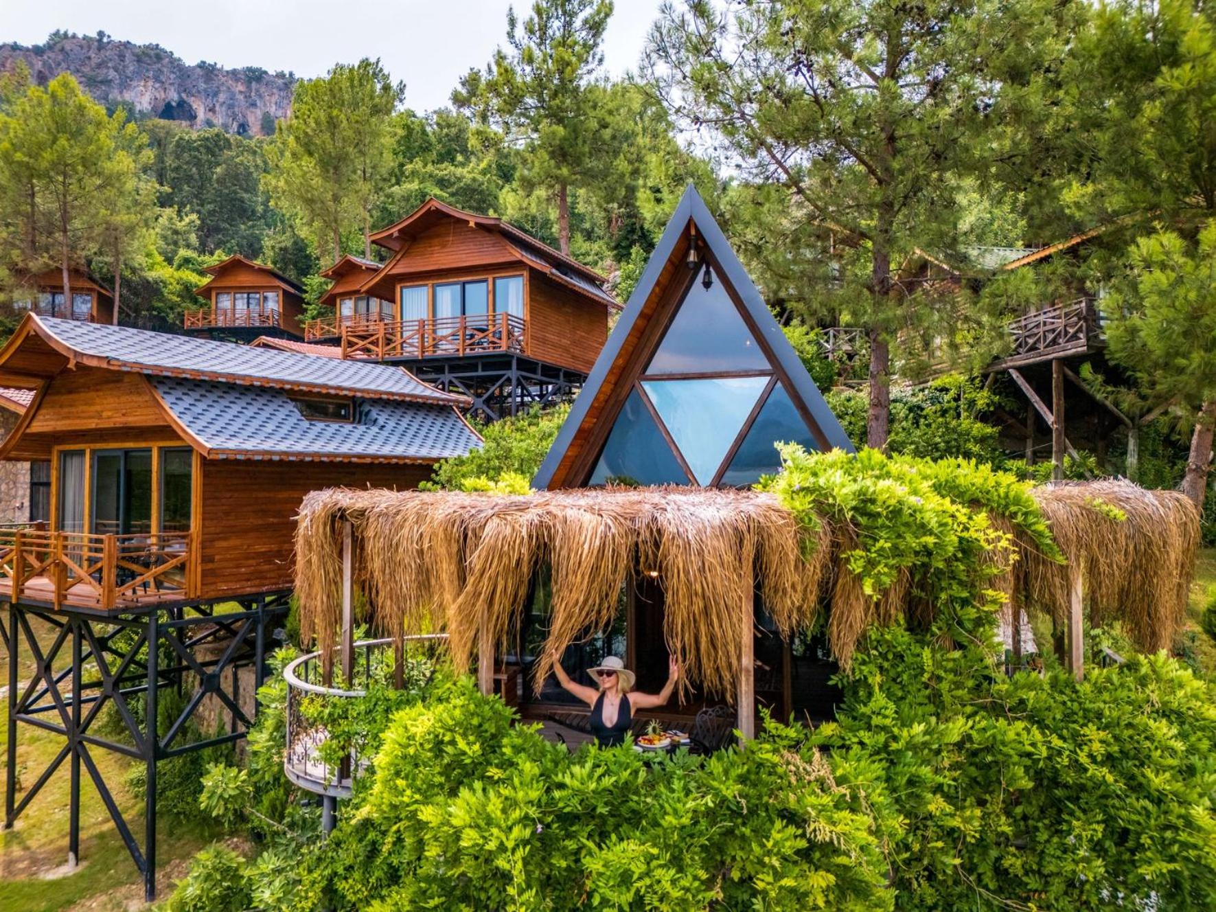 Deluxe Bungalow - Photo 1