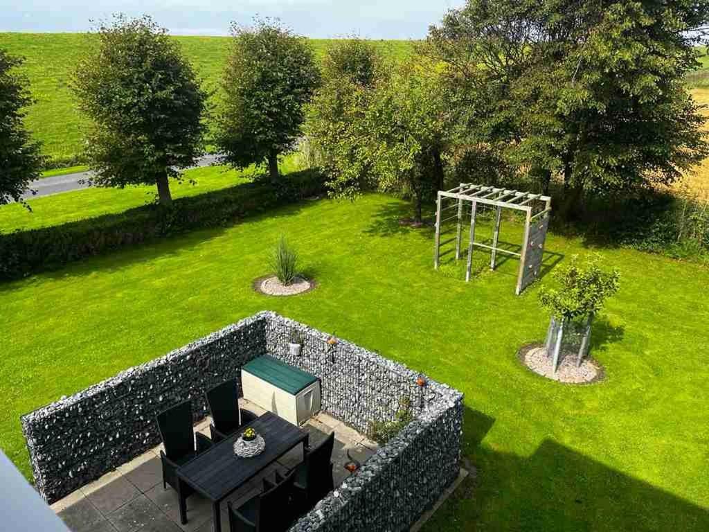 Two-Bedroom Deluxe Apartment with Ocean View photo 3