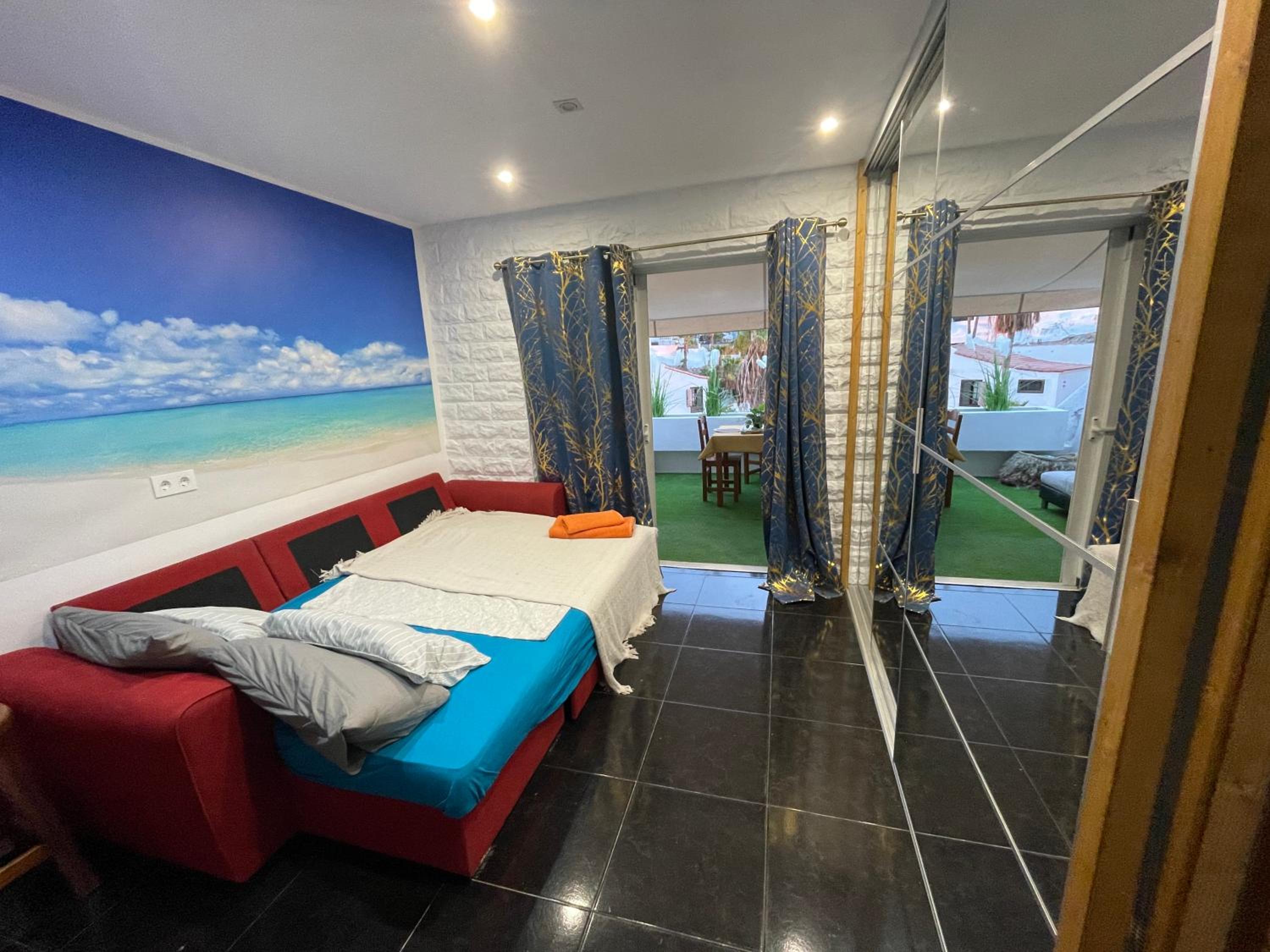 Habitación Doble con Vista a la Piscina