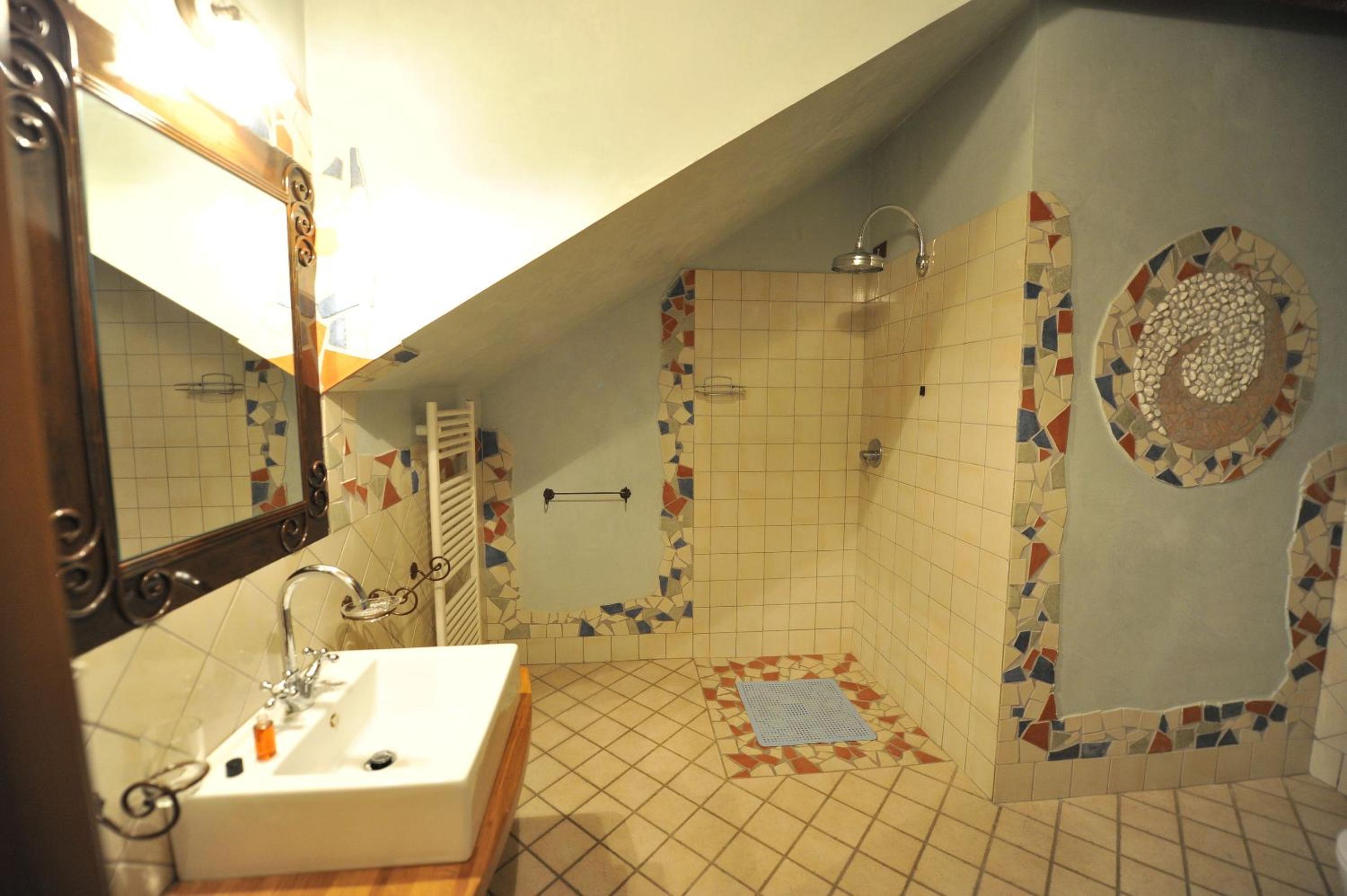 Deluxe Family Room - Photo 6