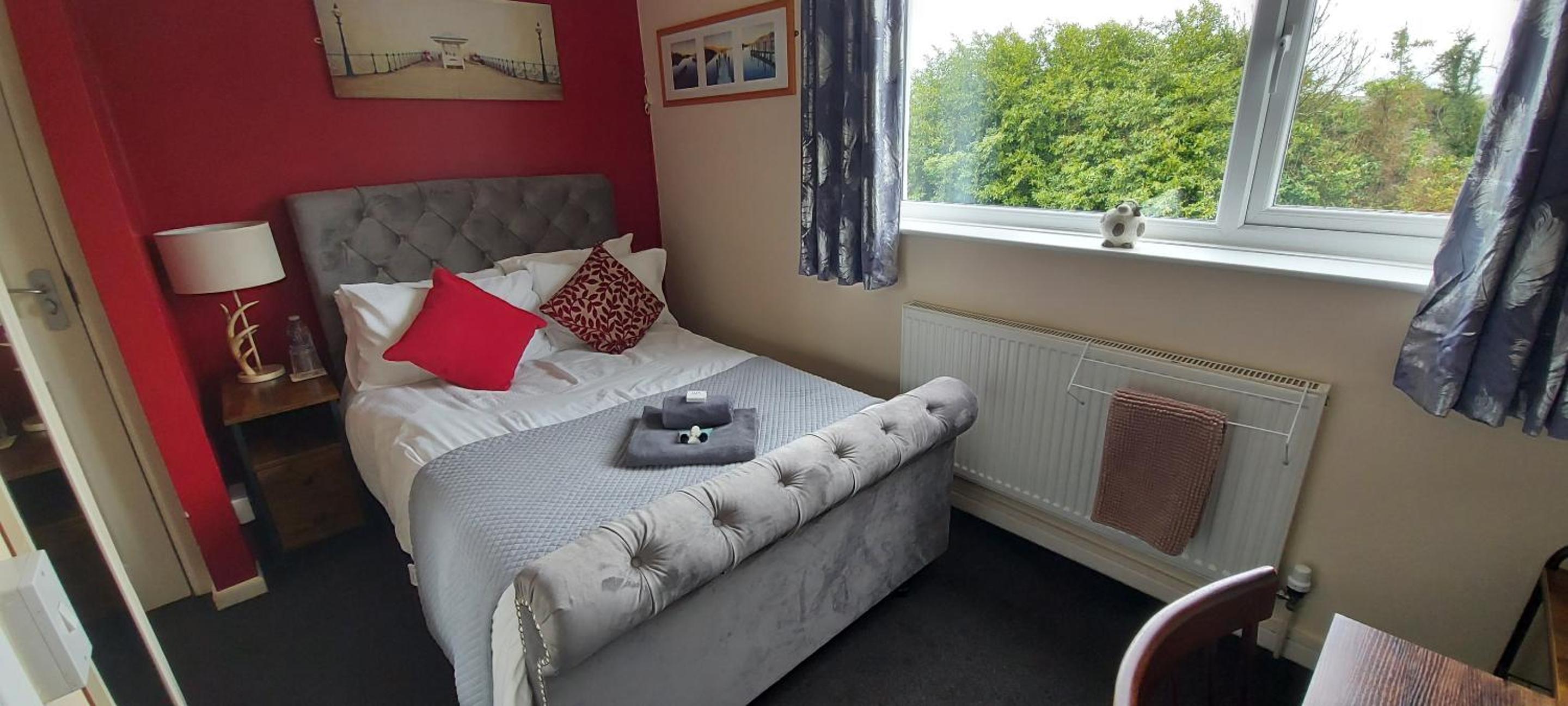 Budget Double Room - Photo 1