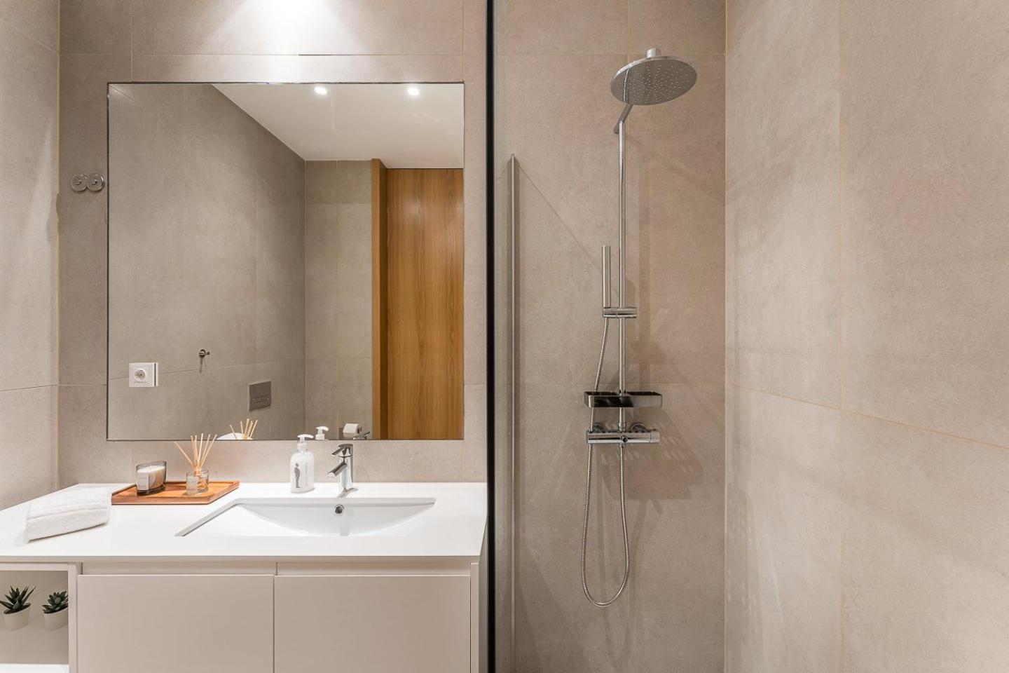 Apartment - Photo 29