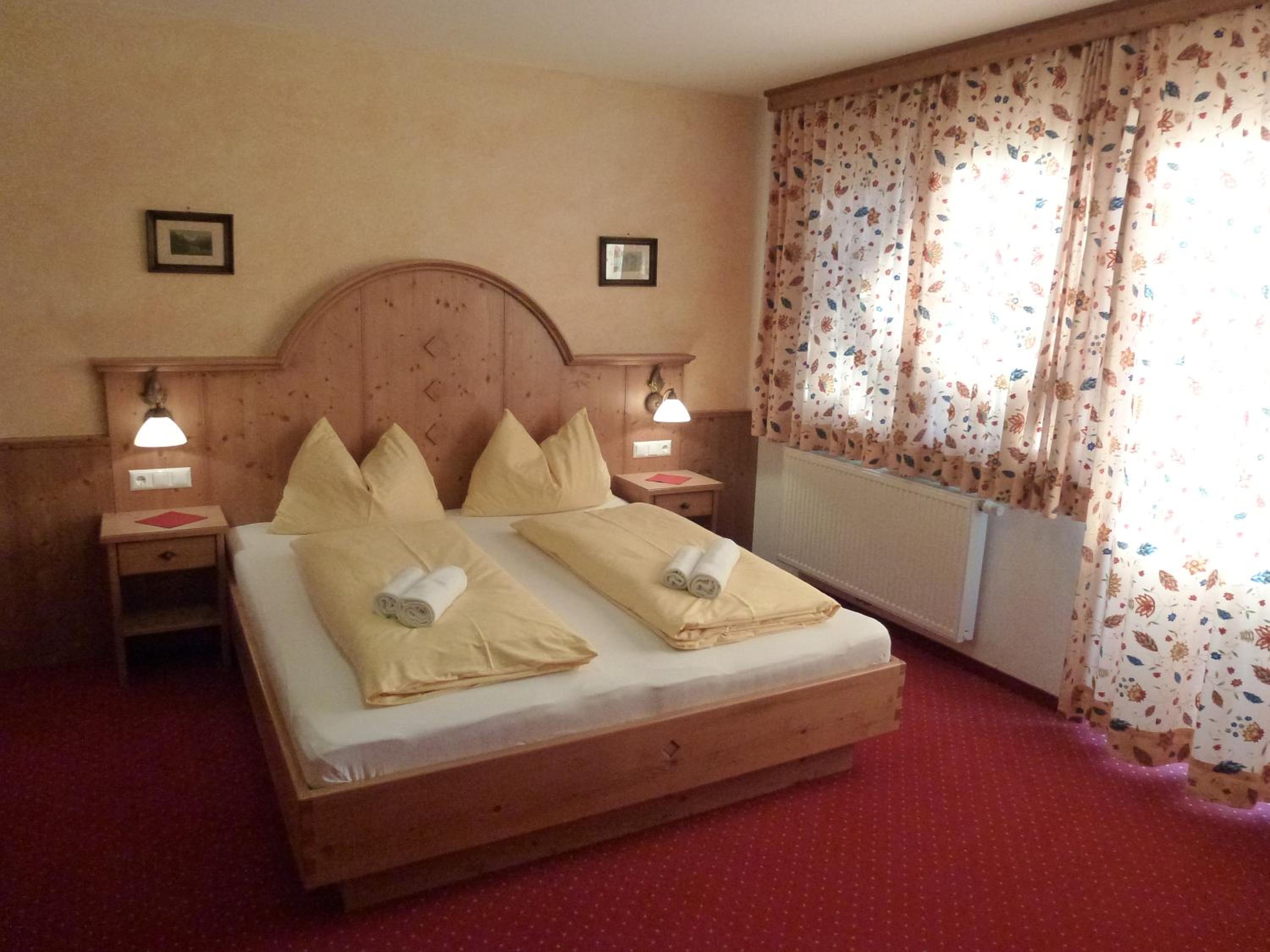 Double Room - Photo 5
