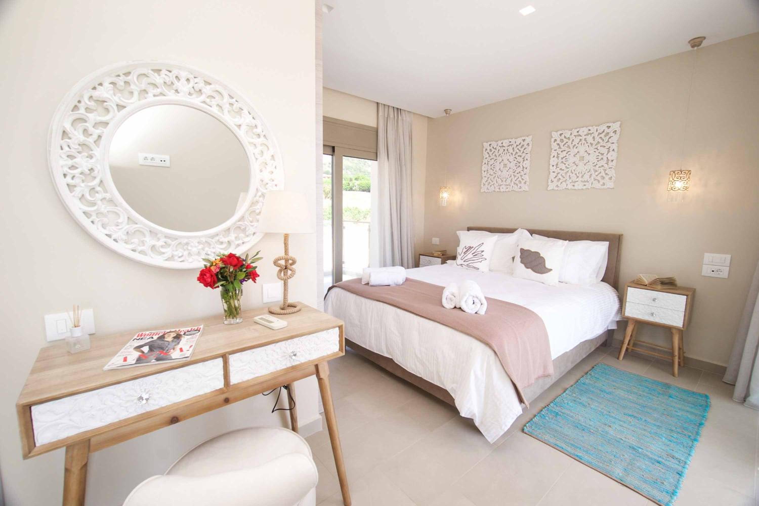 Villa photo 3