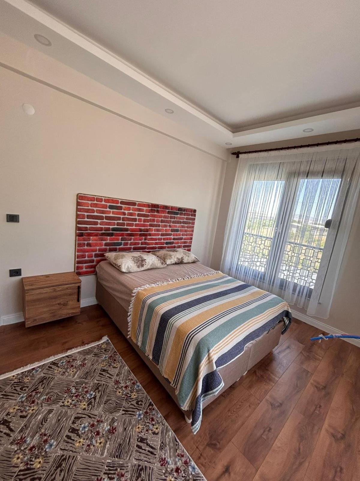 Three-Bedroom Villa photo 1