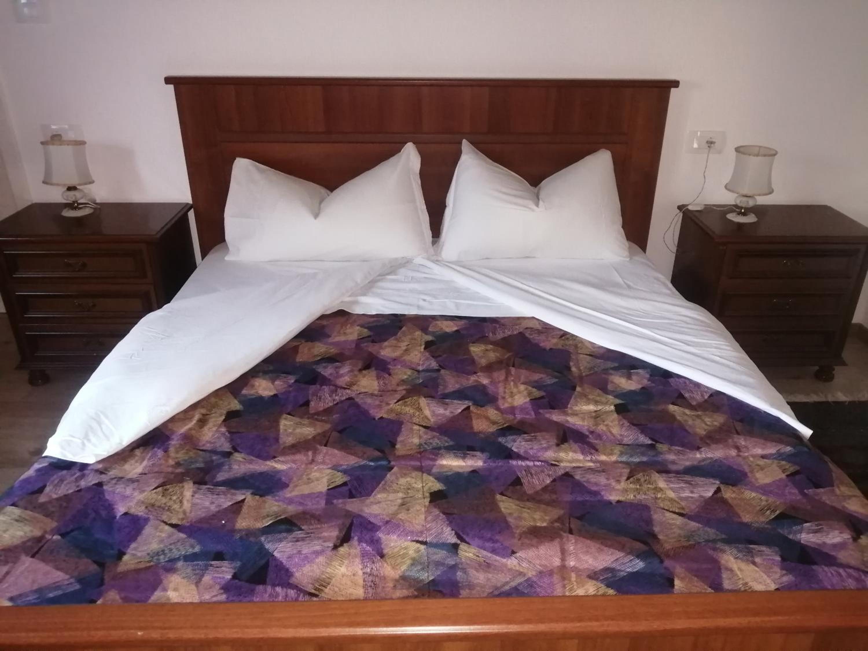 Double Room with Private Bathroom - Photo 5