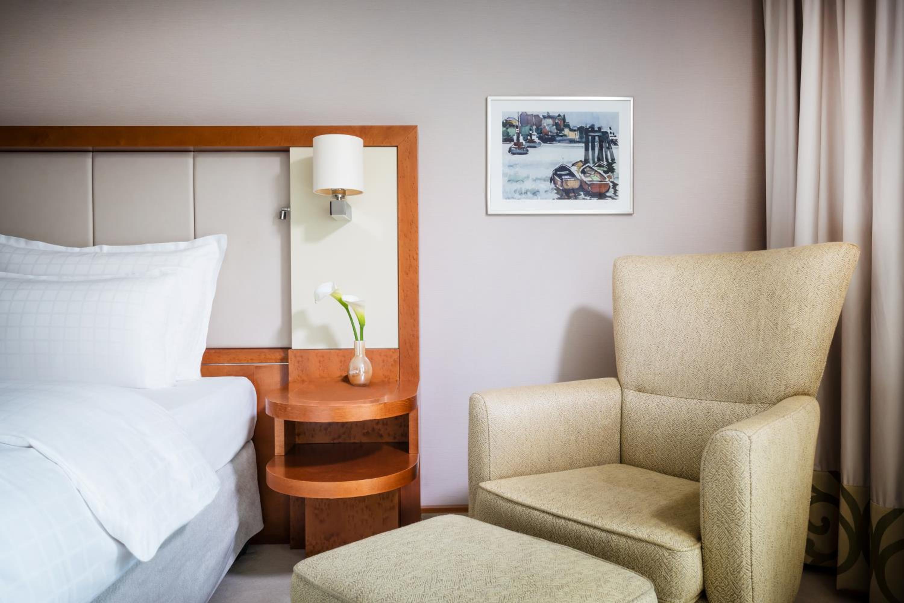 Double Room with Garden/Courtyard View