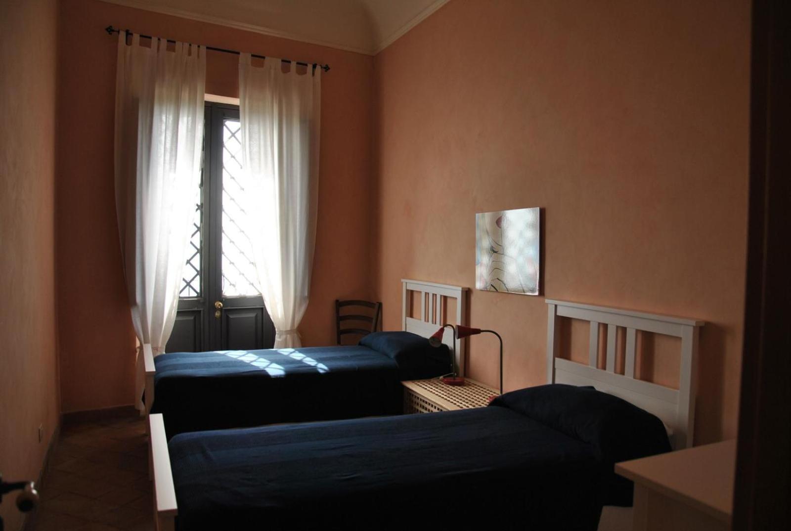 Two-Bedroom Apartment with Terrace and Sea View photo 2