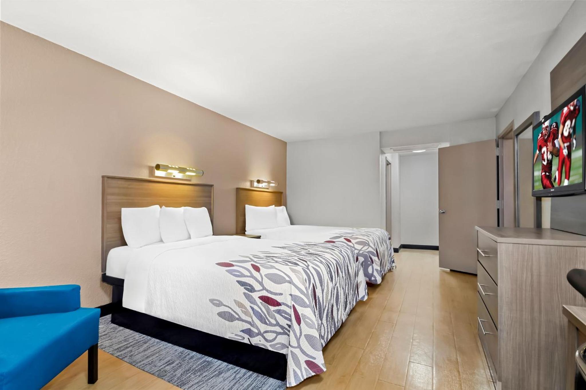 Suite with Two Double Beds Non-Smoking - Photo 1