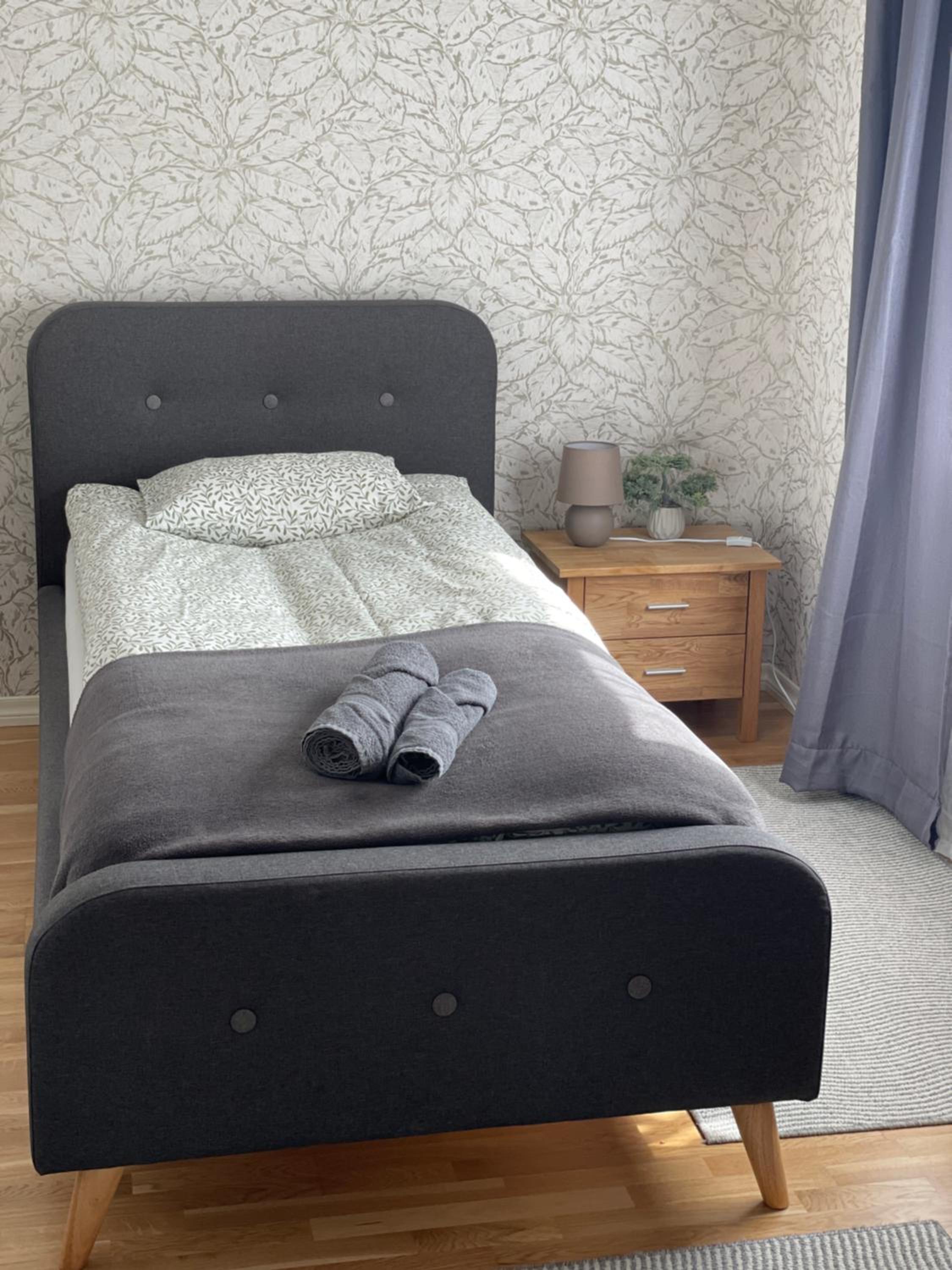 Two-Bedroom Apartment - Photo 18