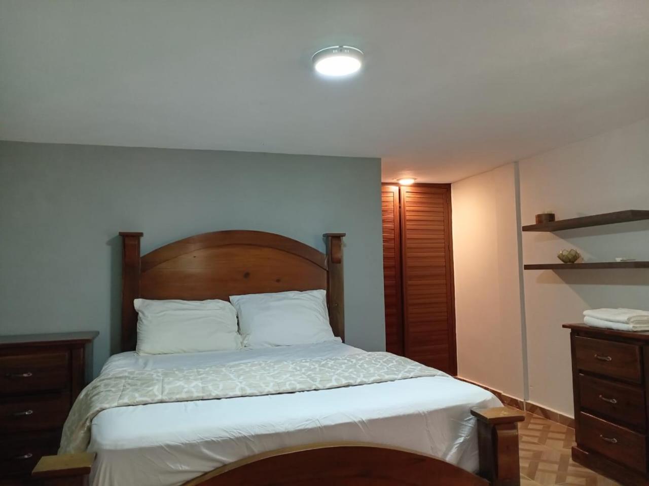 Villa photo 1
