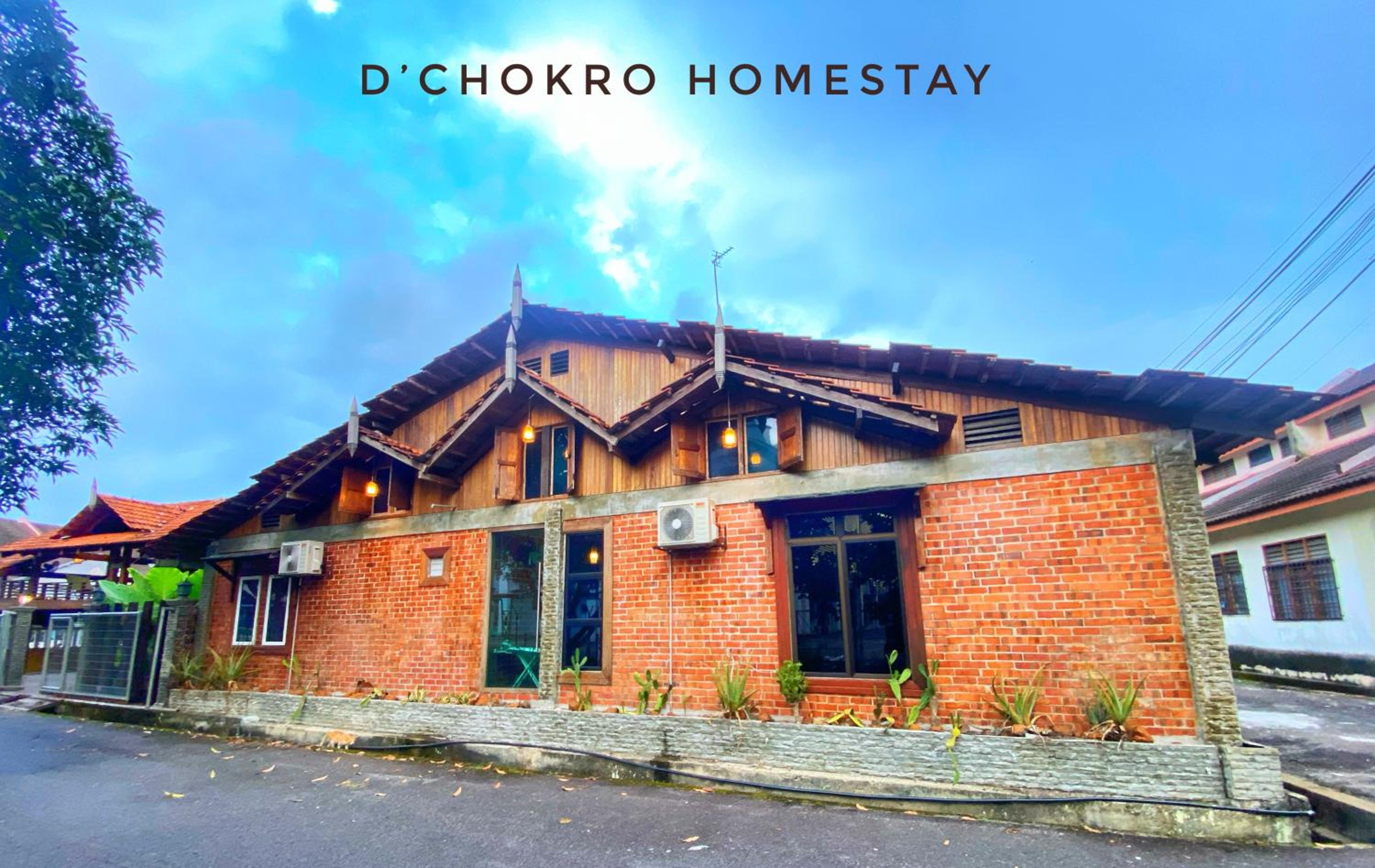 Four-Bedroom House photo 1