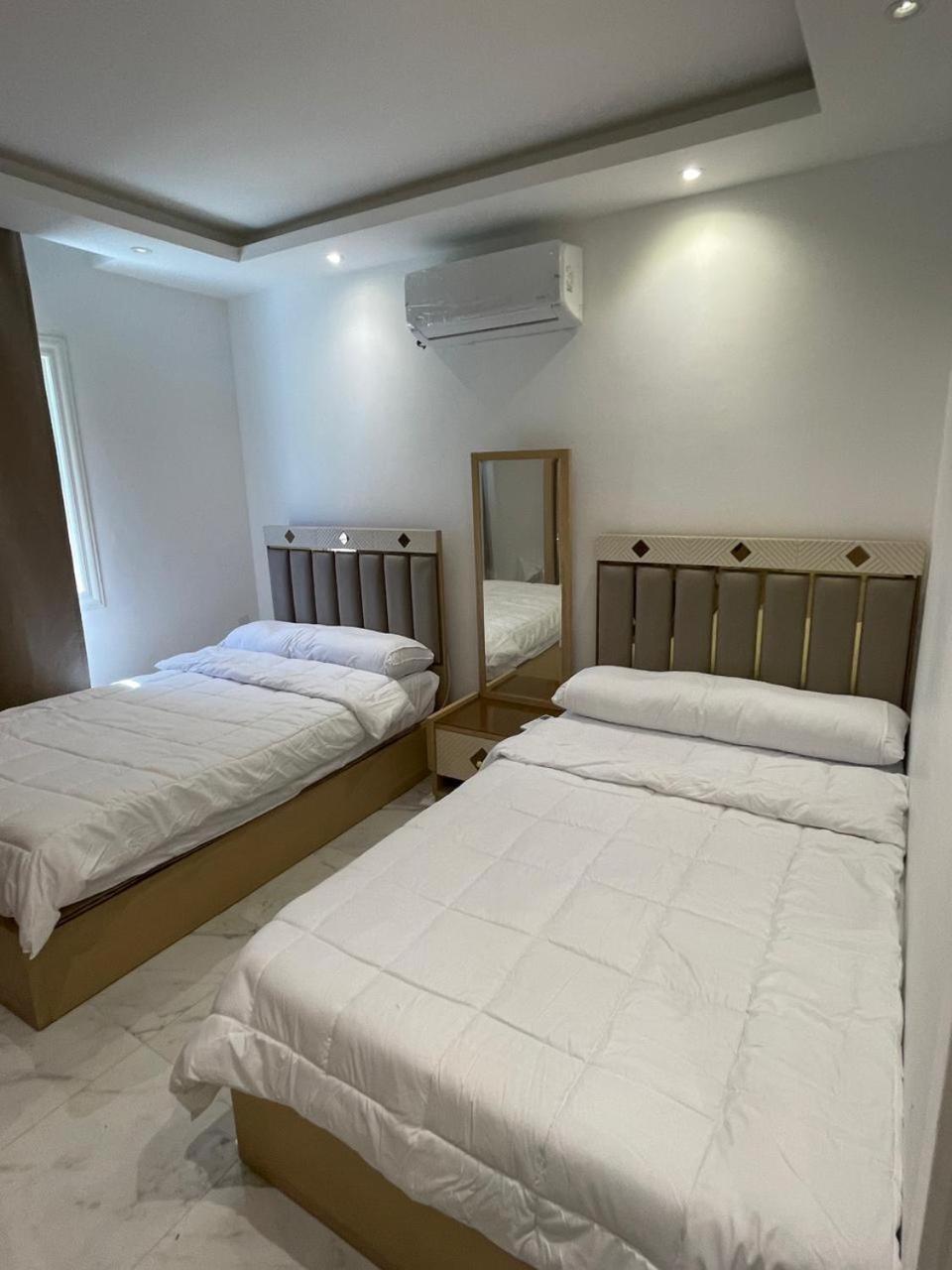 Family Two-Bedroom Apartment with View
