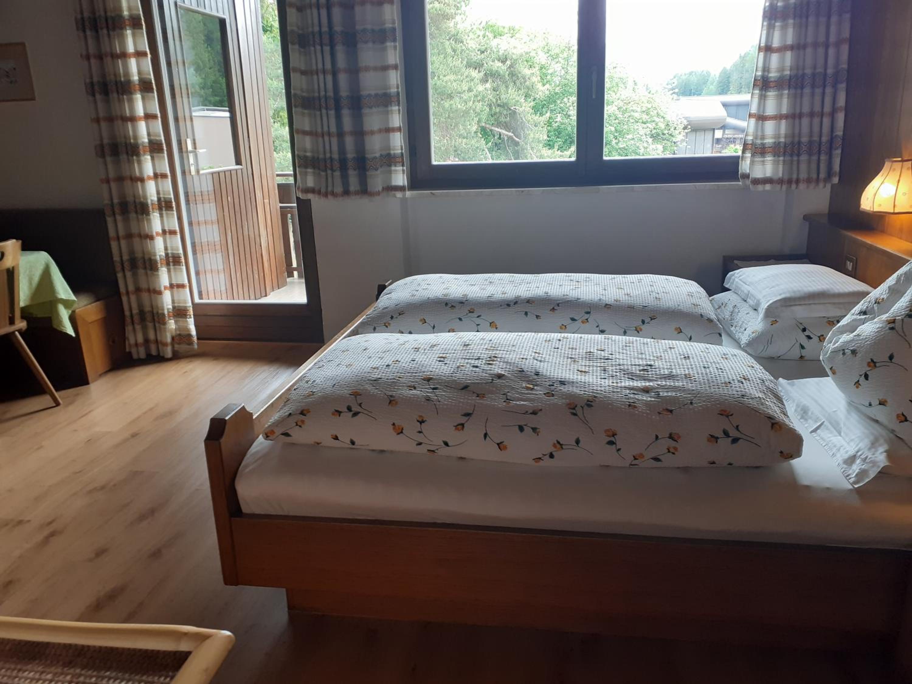 Apartment with Mountain View photo 1