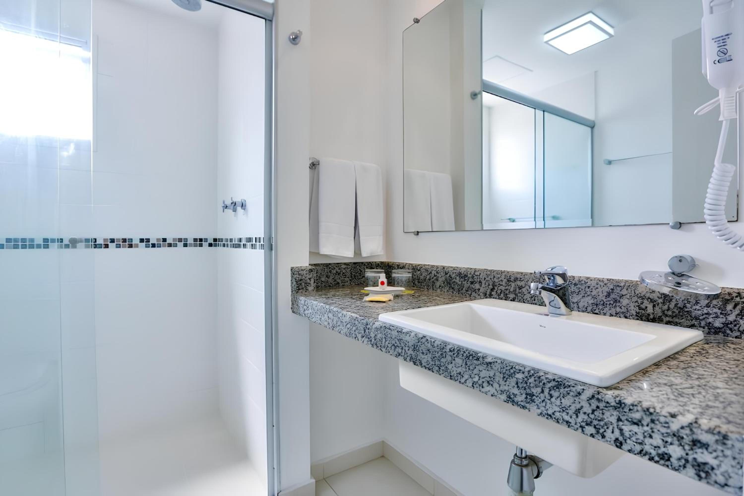 Superior Triple Room photo 3