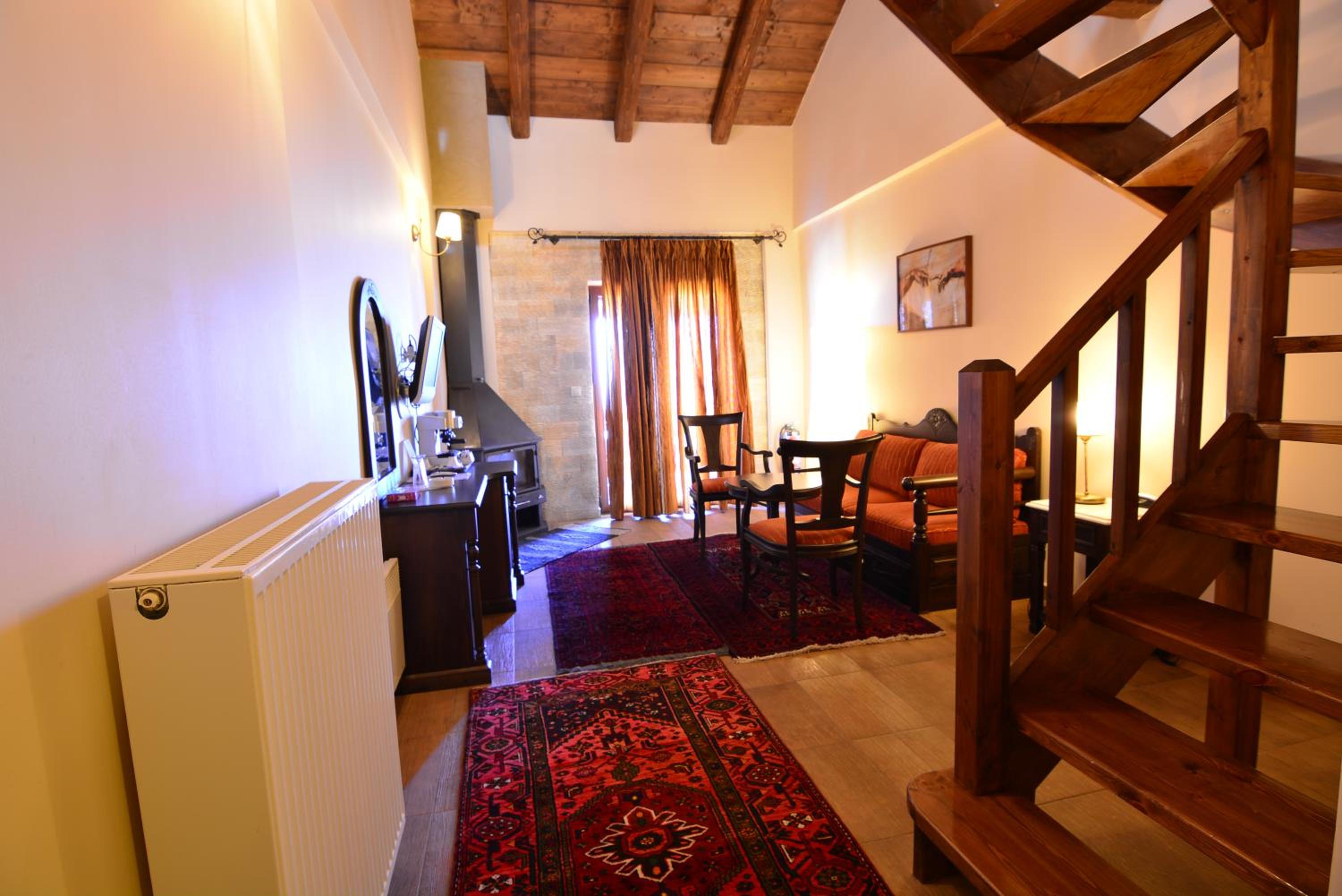 Deluxe Suite with Spa Bath
