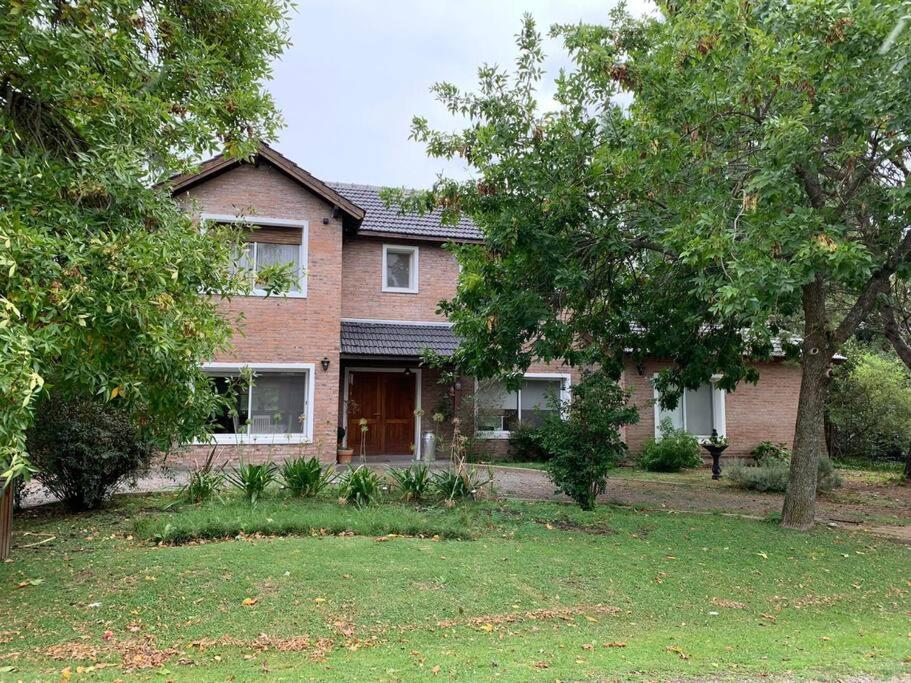 Four-Bedroom House photo 3