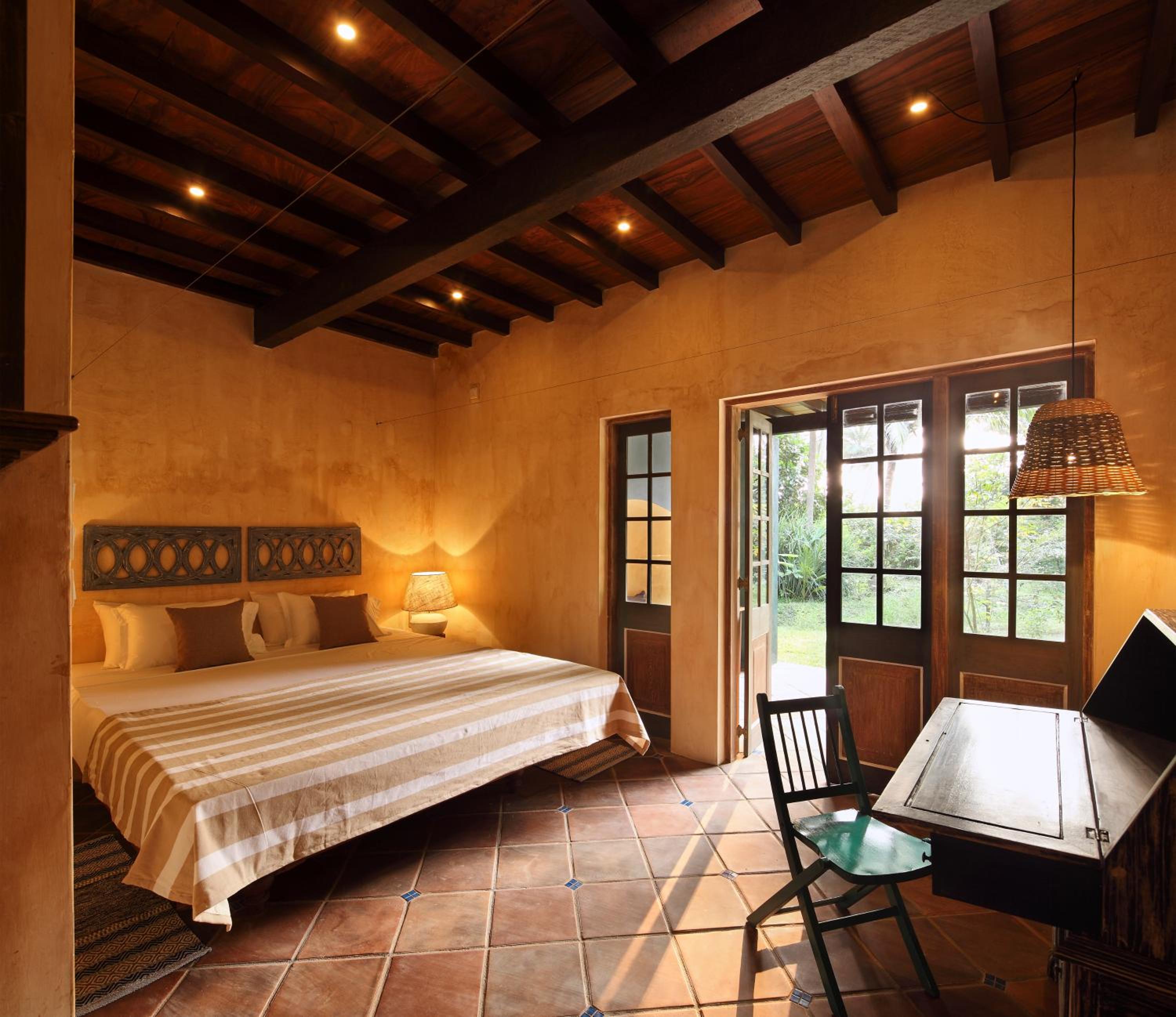 Deluxe Double Room with Extra Bed - Photo 1