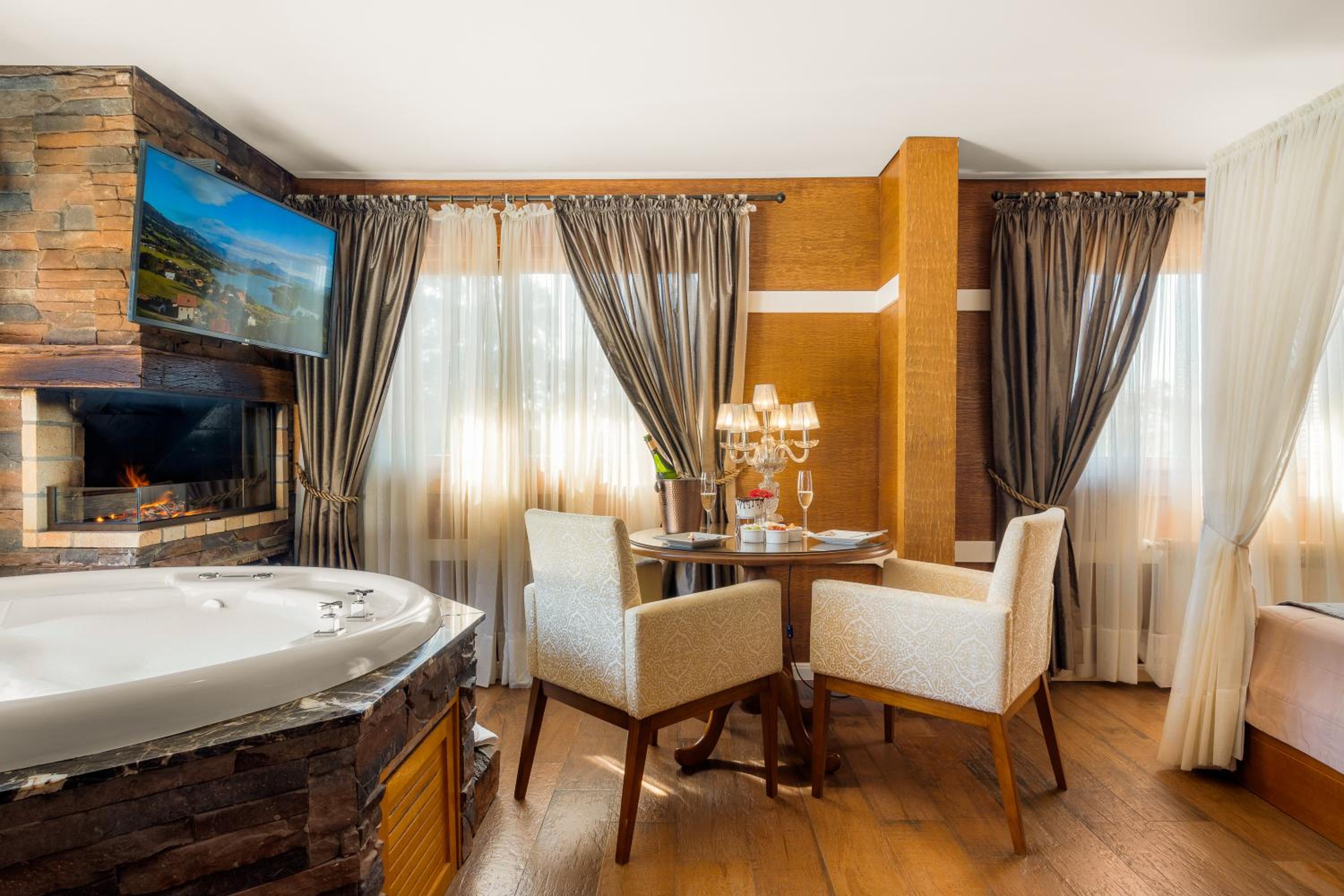 Master Apartment