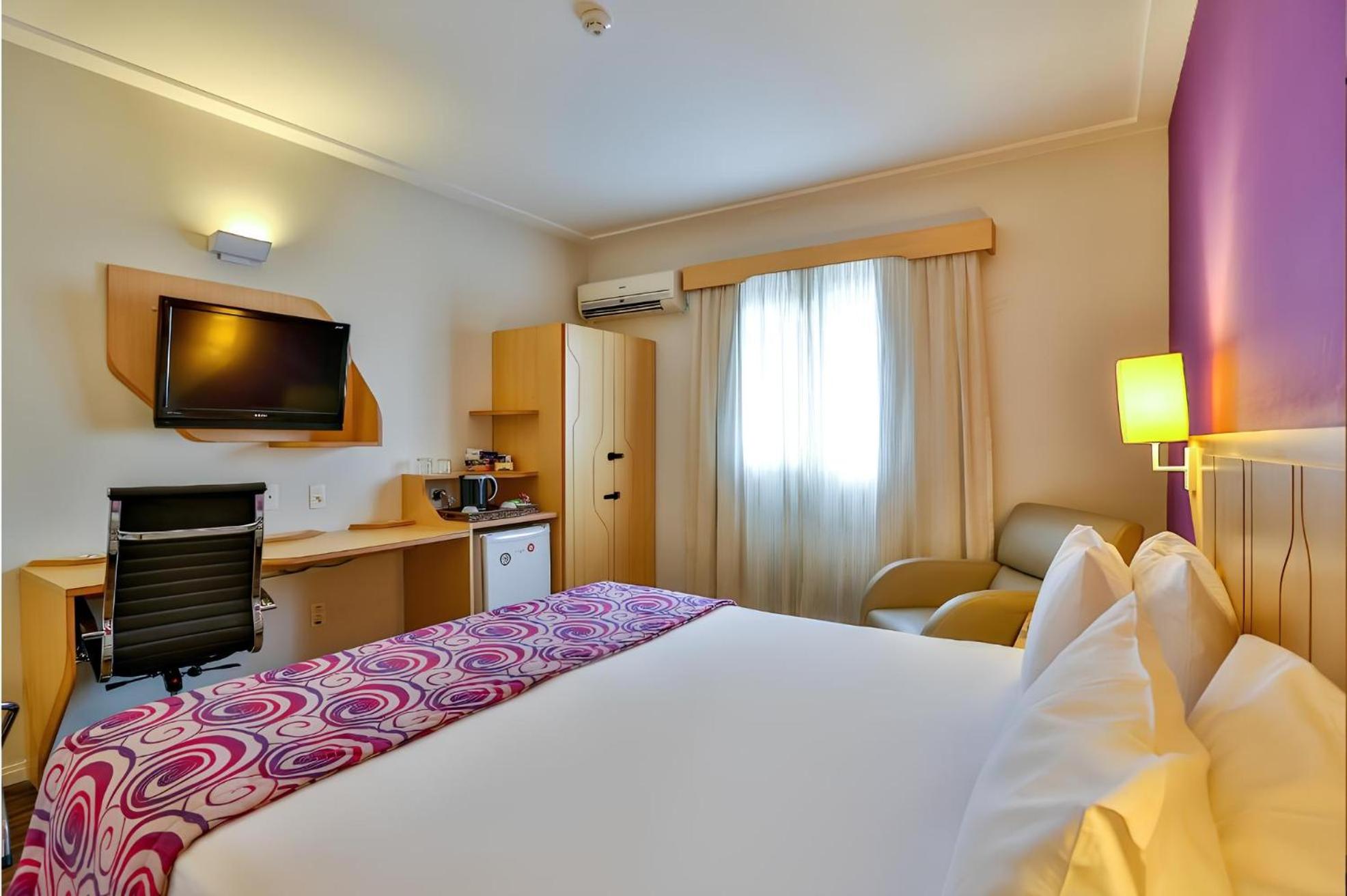 Deluxe Double Room - Photo 2