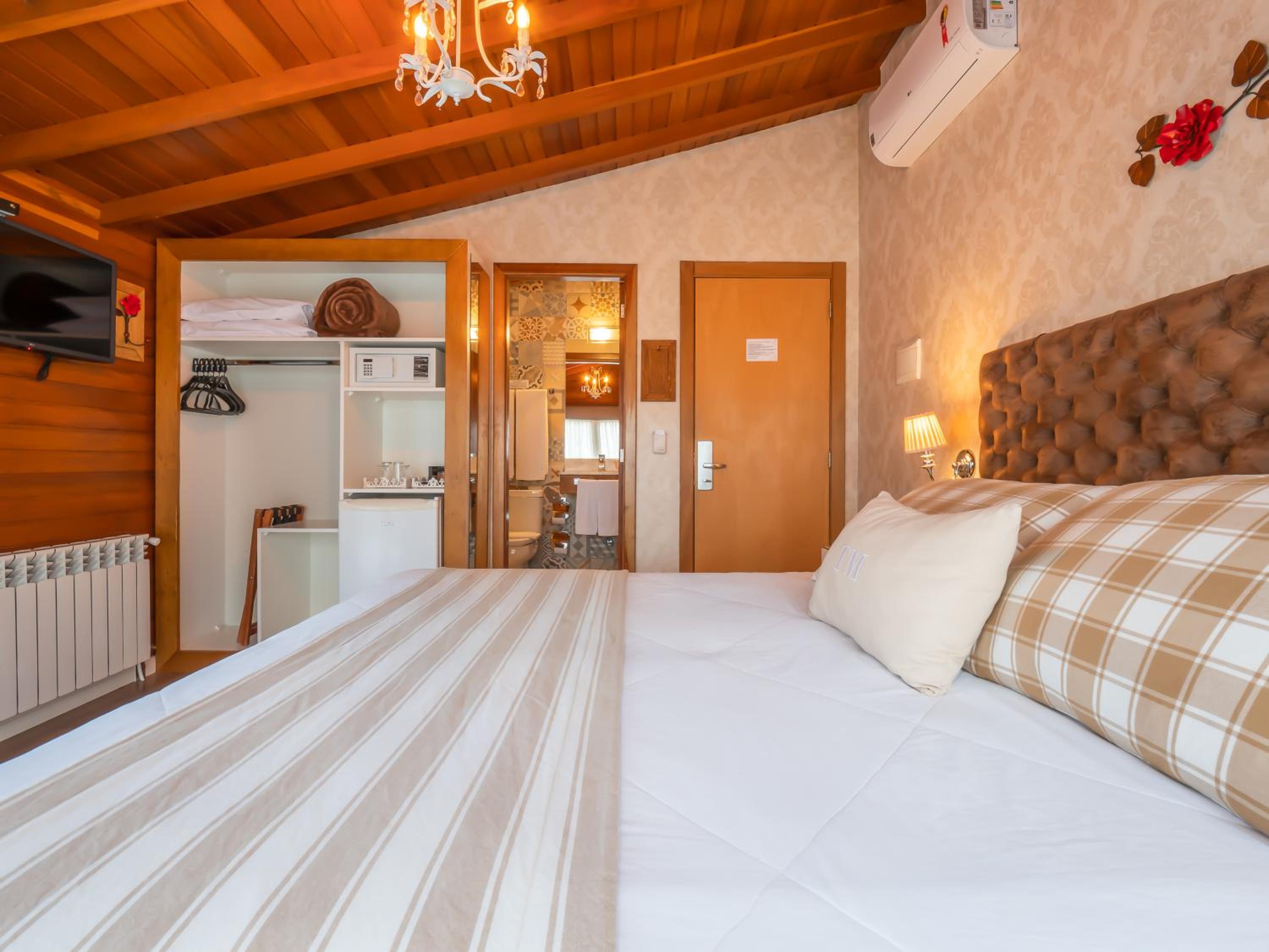 Available room