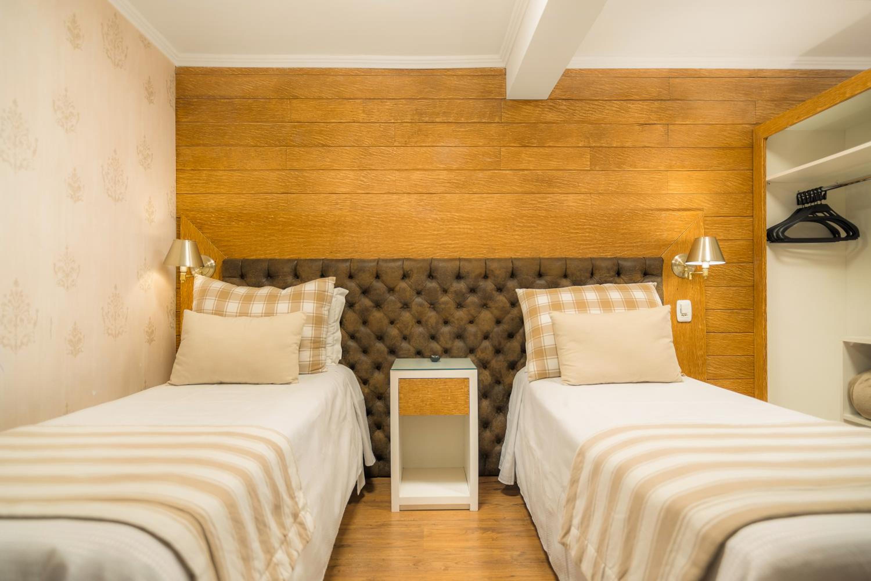 Luxury Quadruple Room