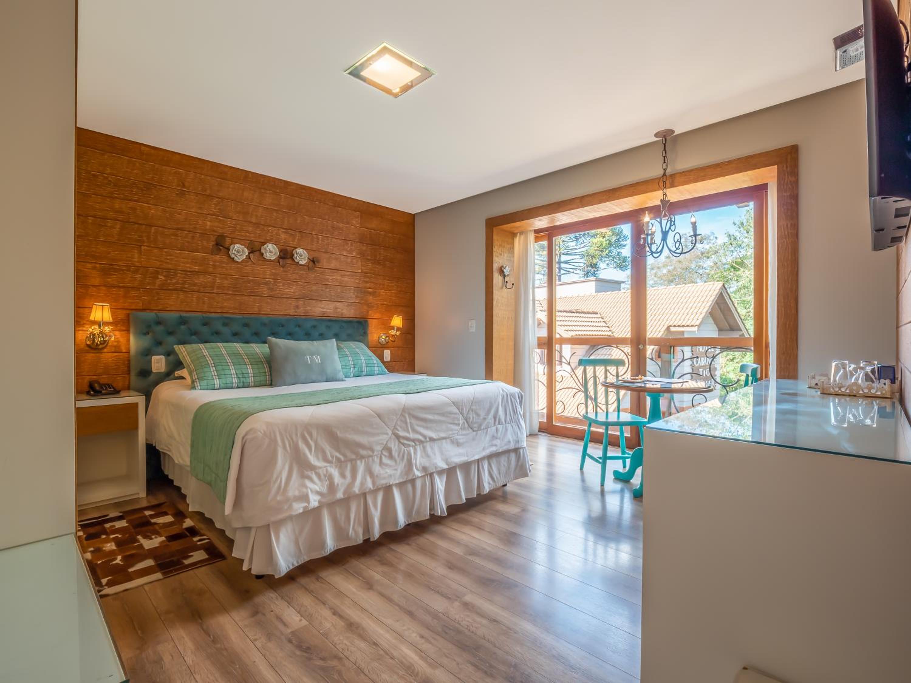 Super Luxury Double Room thumbnail 5