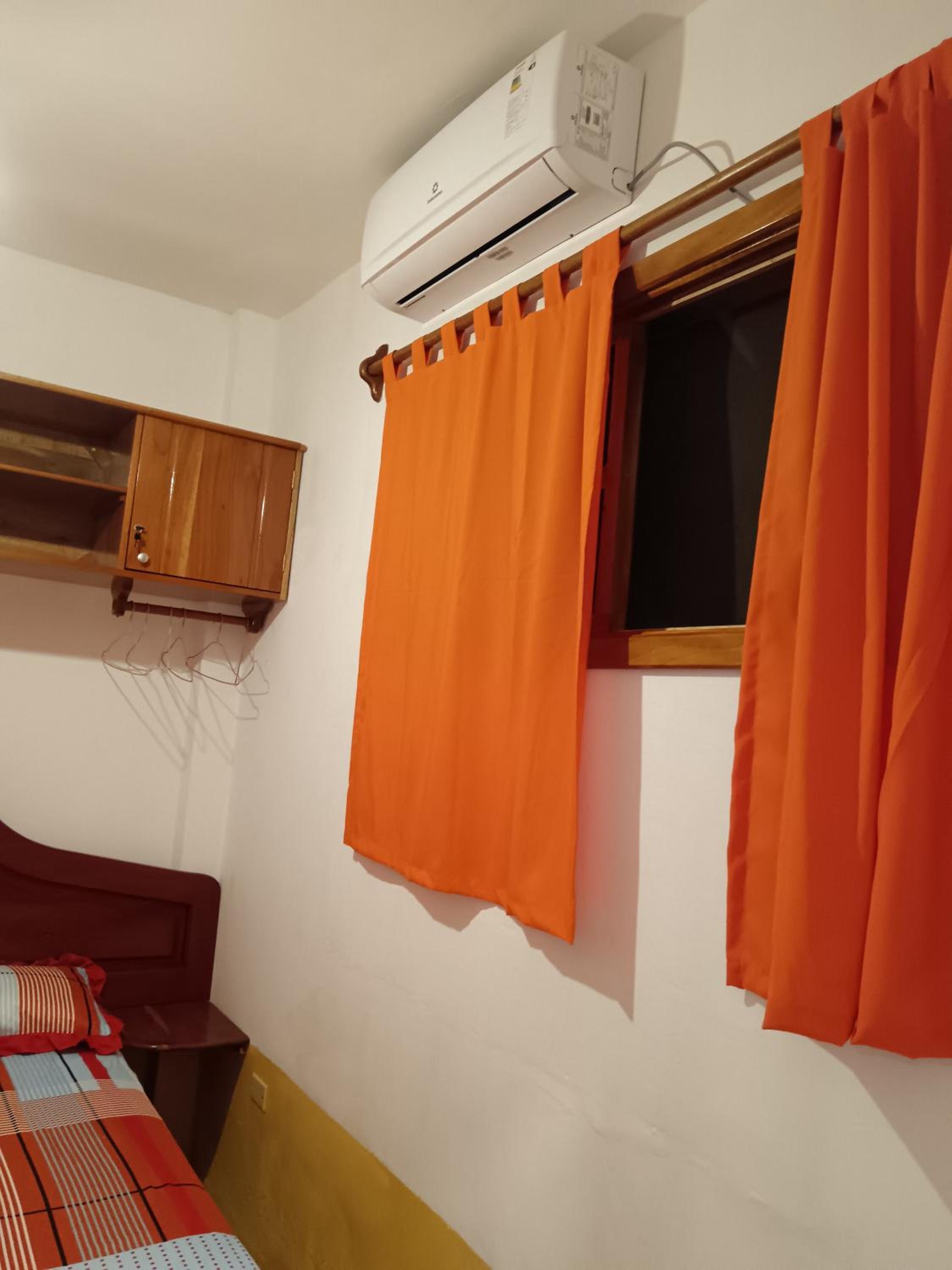 Economy Double Room photo 2