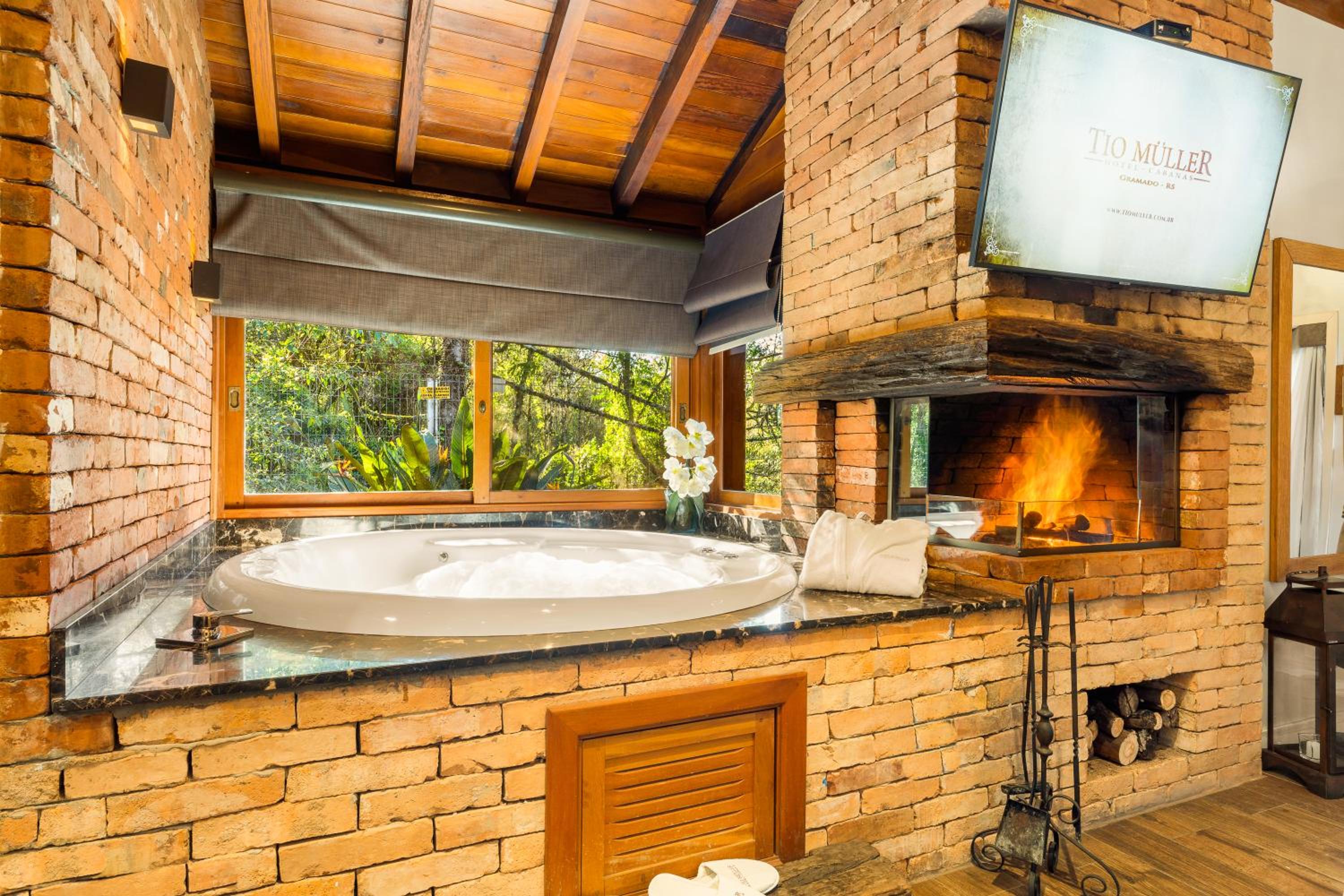 Superior Chalet