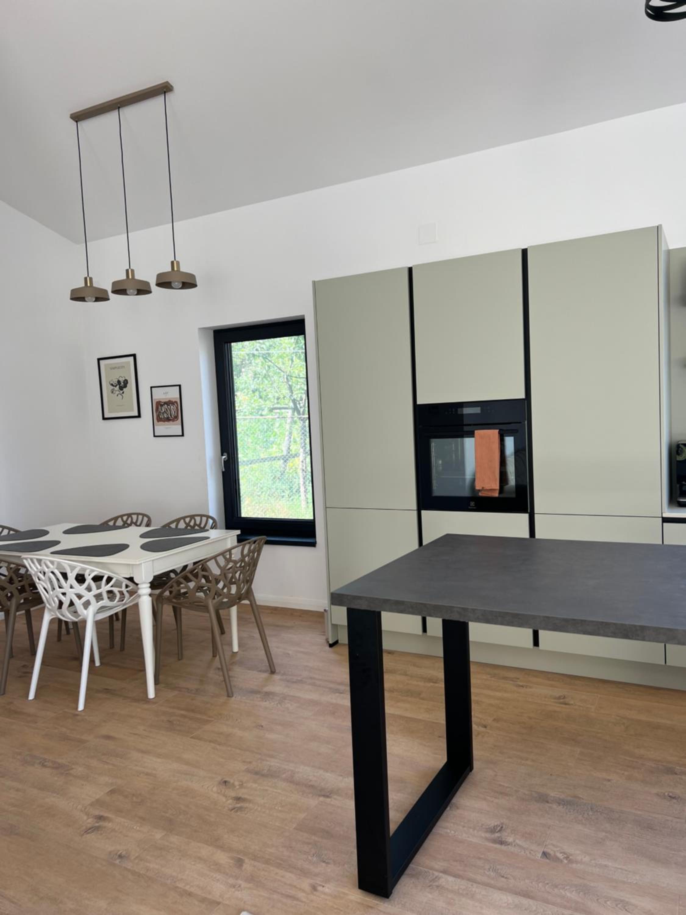 Three-Bedroom Villa photo 2