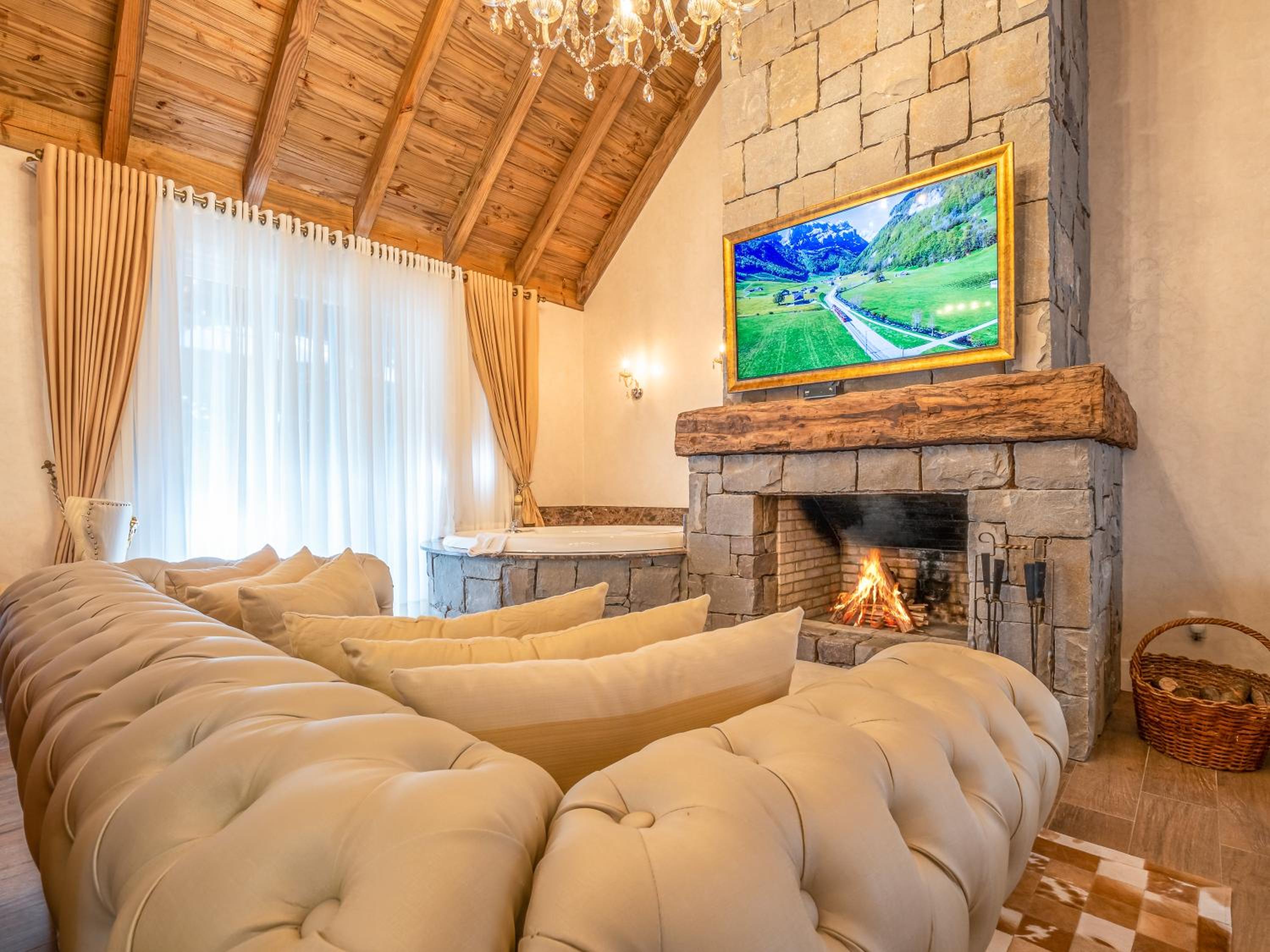 Superior Chalet