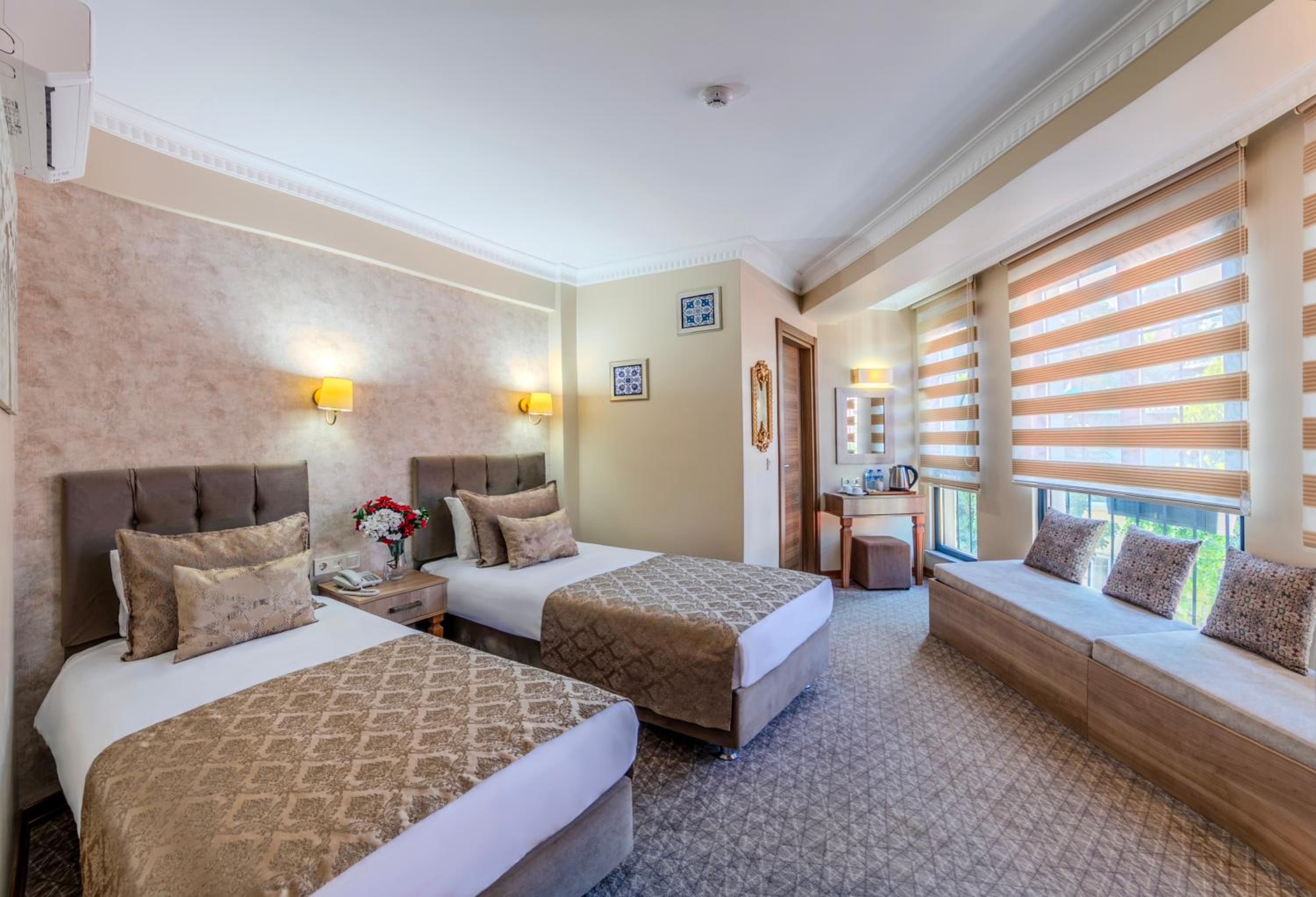 Standard Double or Twin Room photo 2