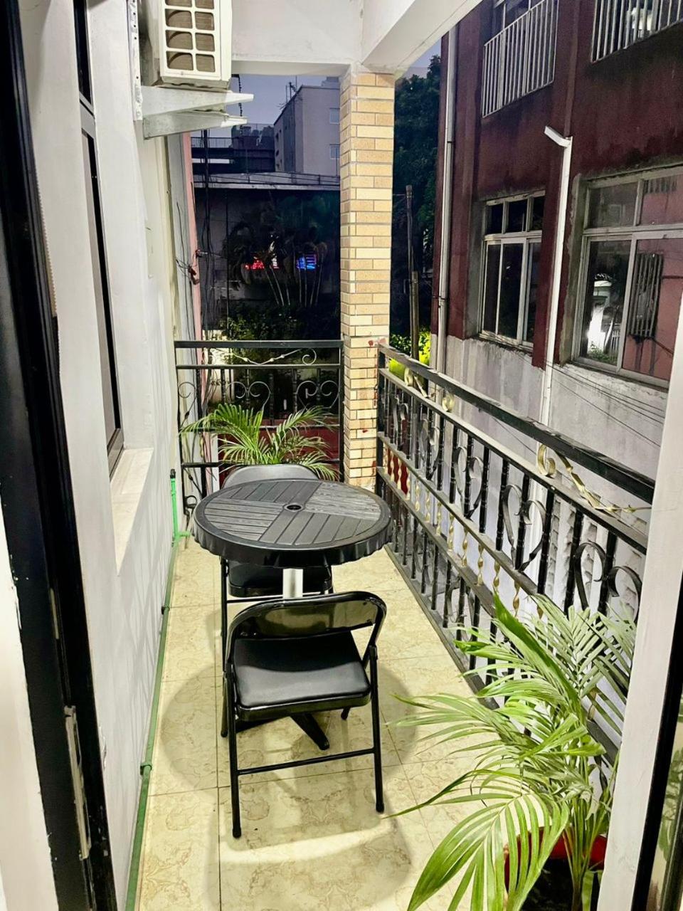 One-Bedroom Apartment With Balcony photo 1