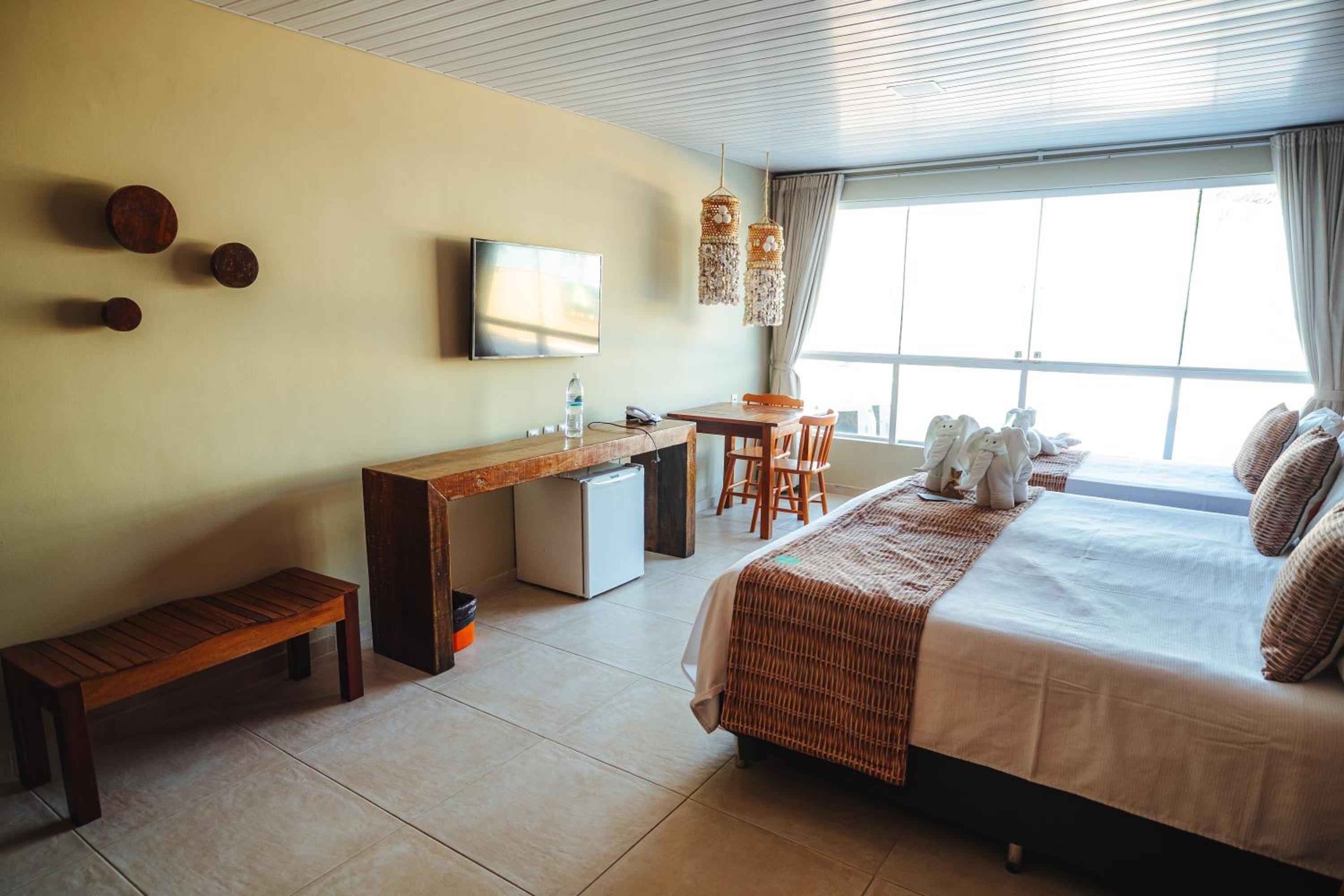 Deluxe Triple Room with Sea View