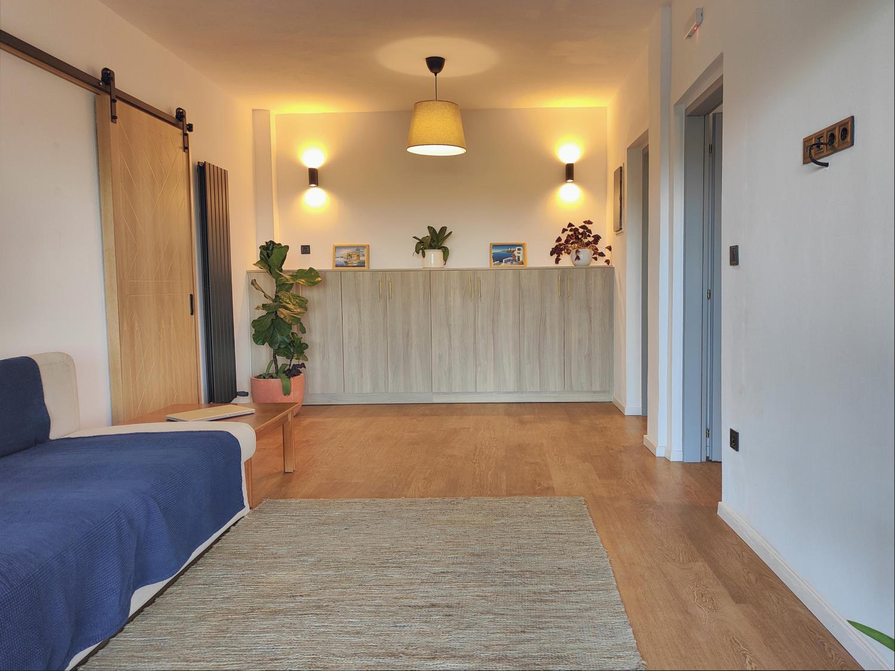Deluxe One-Bedroom Apartment with Ocean View photo 1