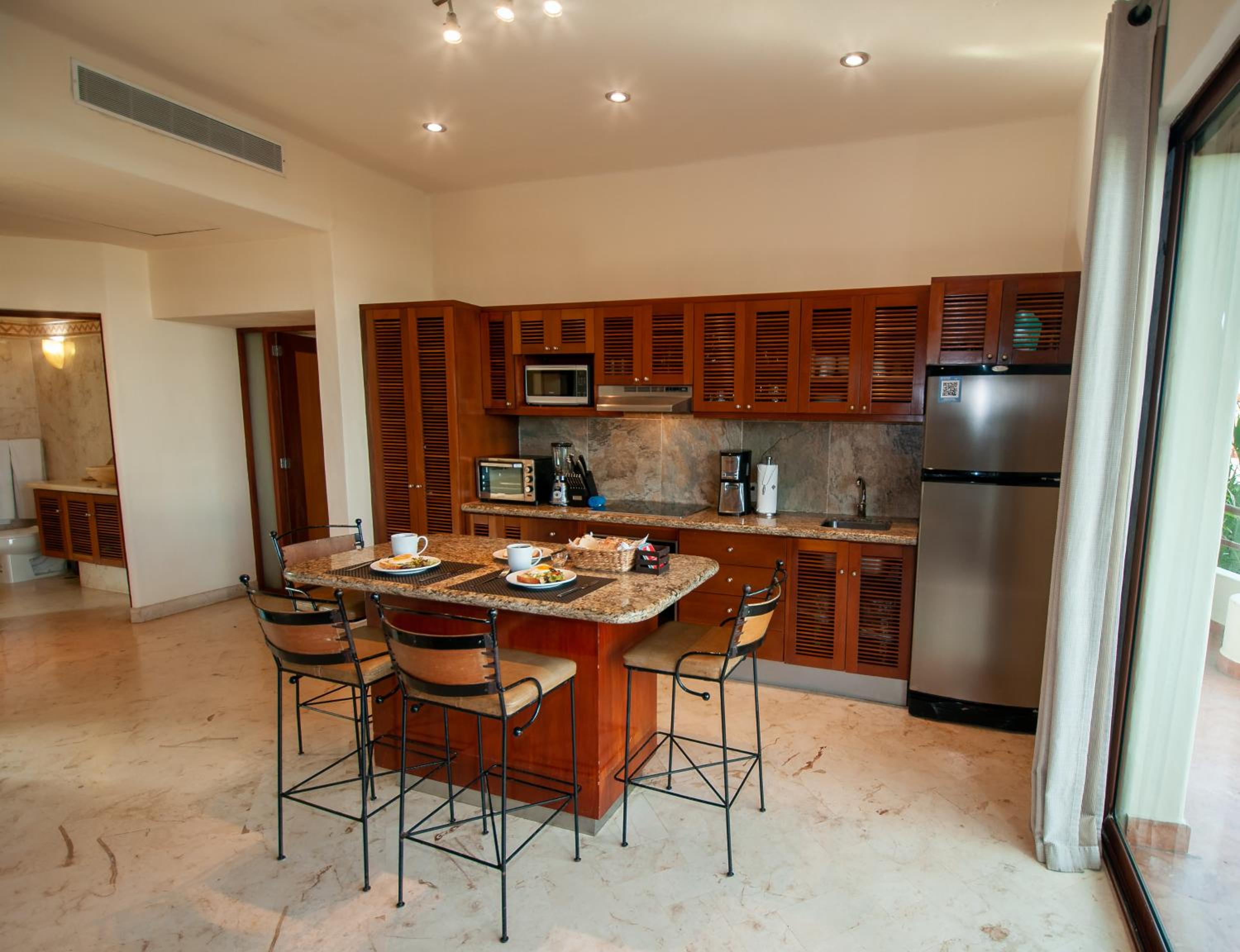 Two-Bedroom Penthouse - Photo 11