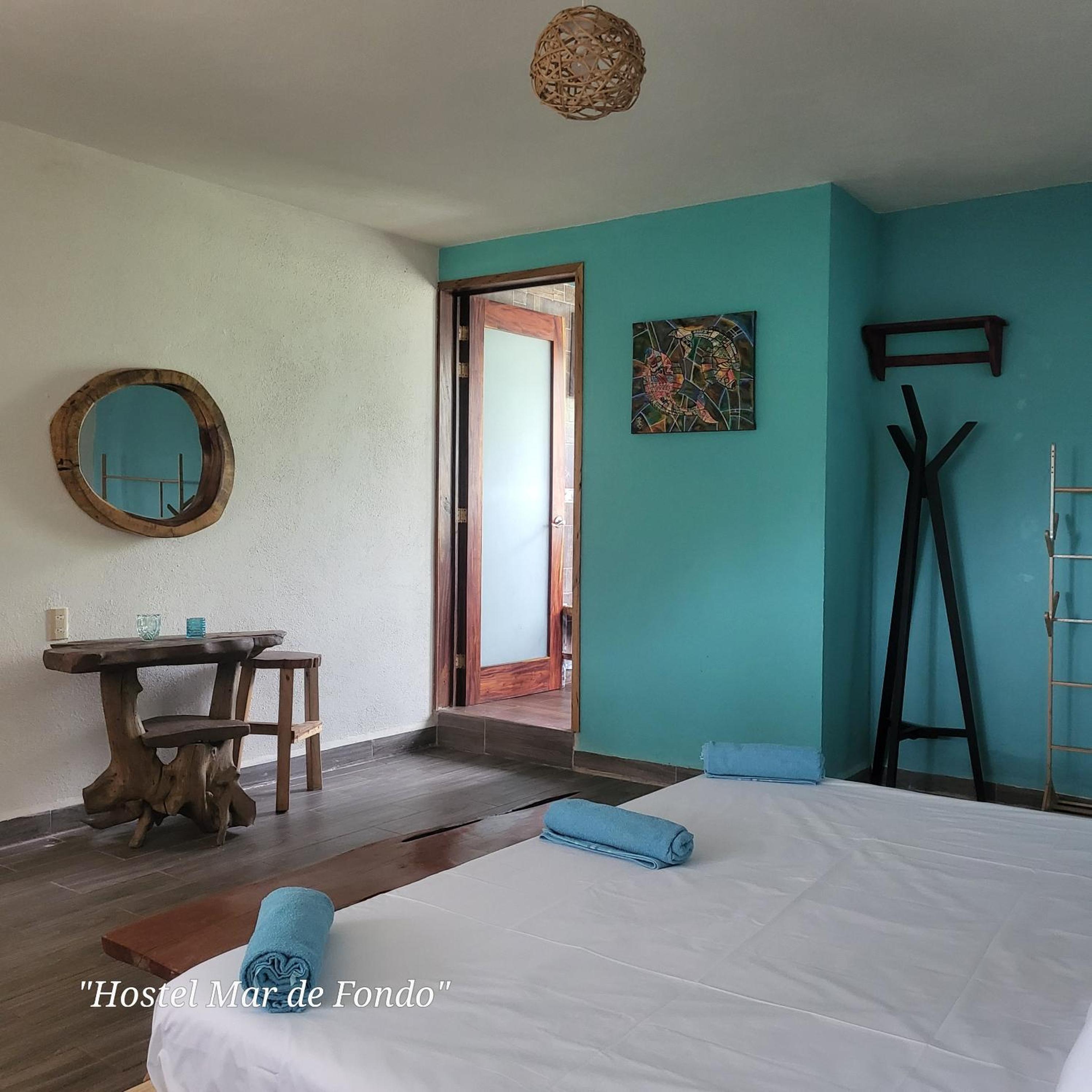 Deluxe King Room - Photo 7