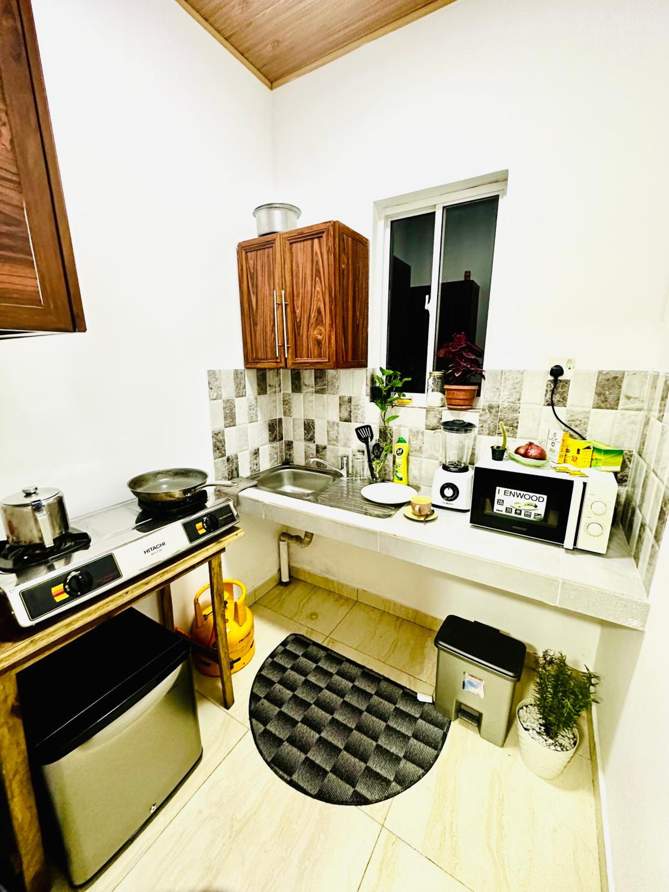 Deluxe Queen Room - Photo 6