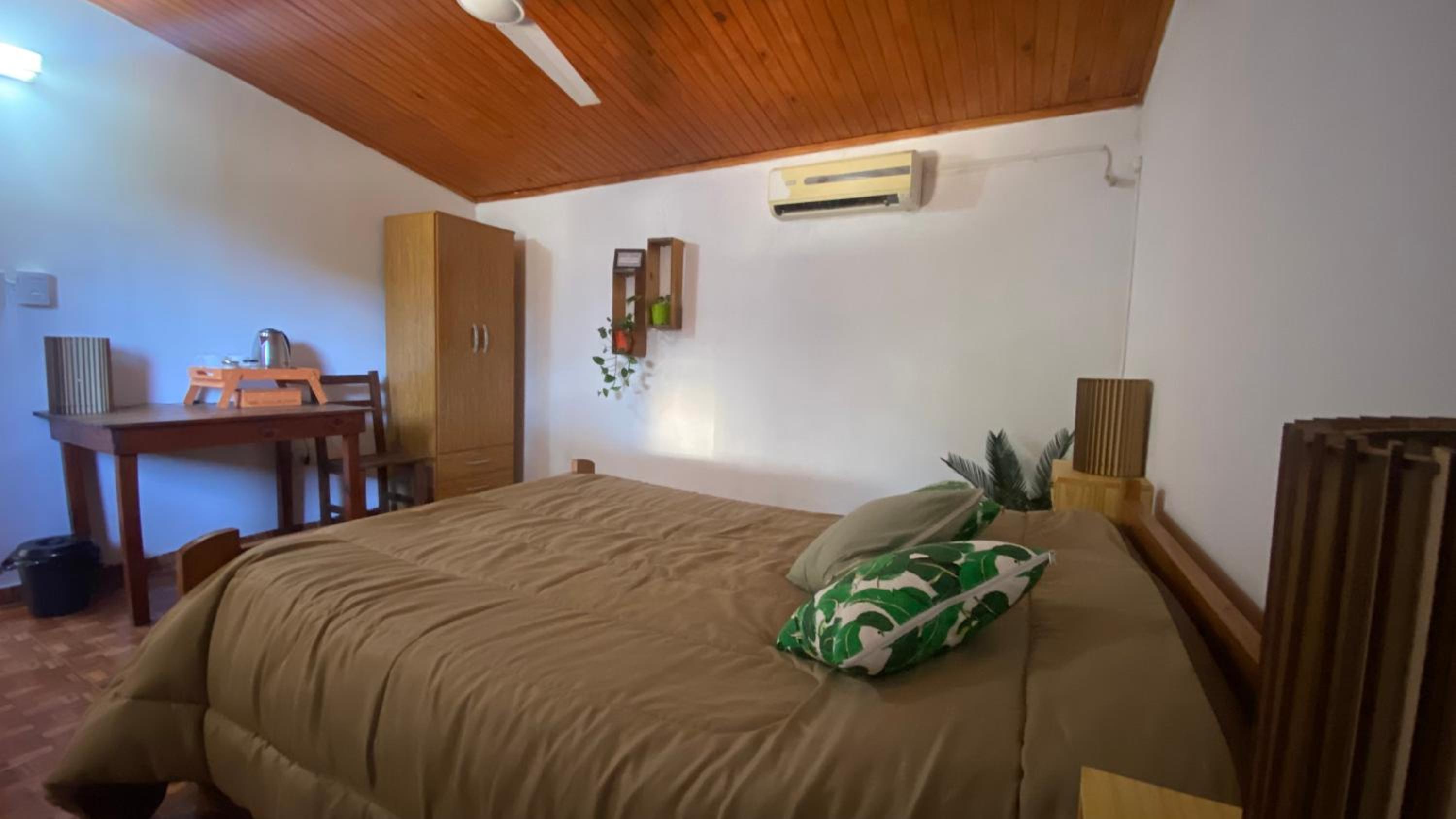 Double Room with Private Bathroom photo 2