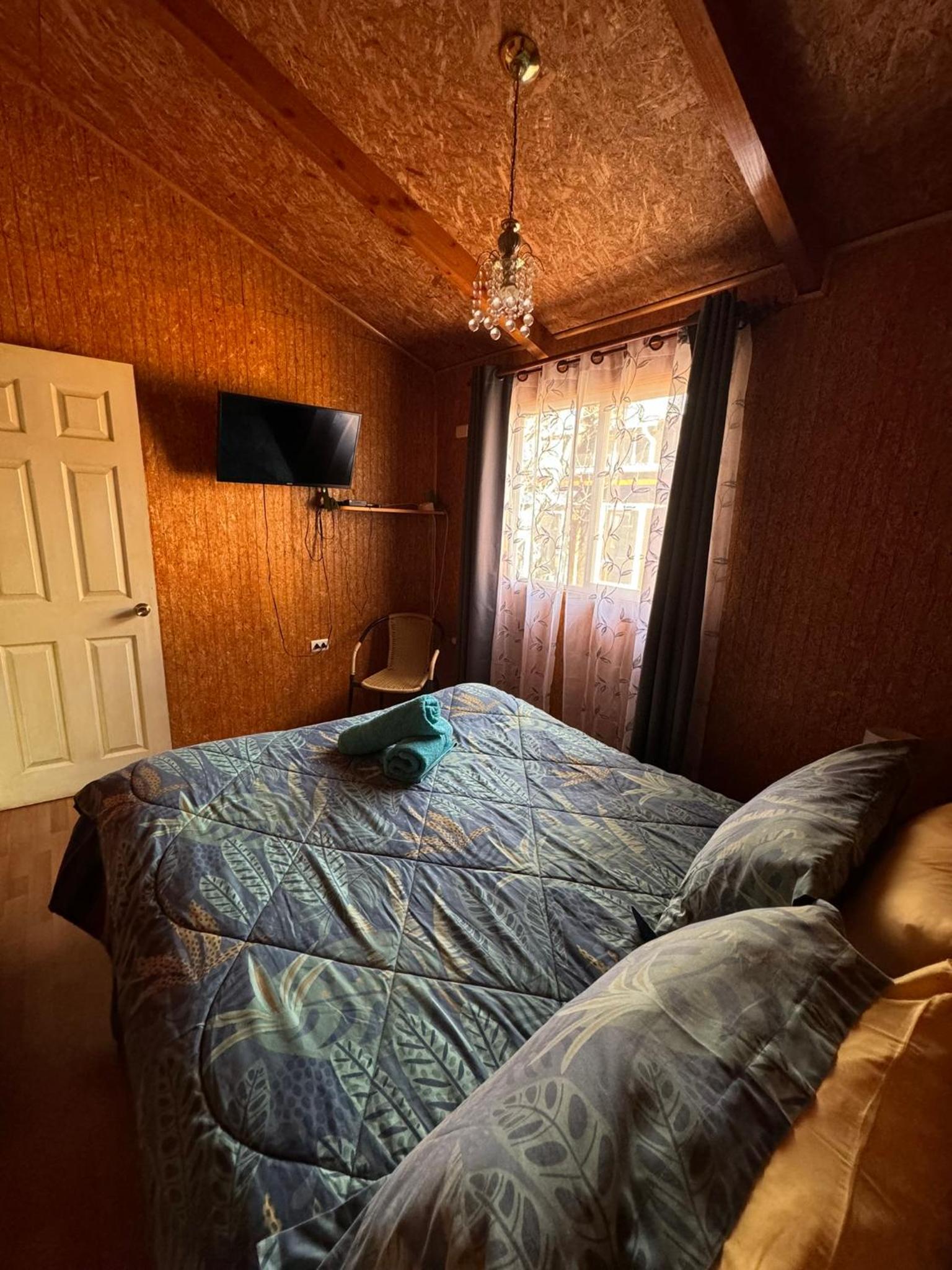 One-Bedroom House photo 1
