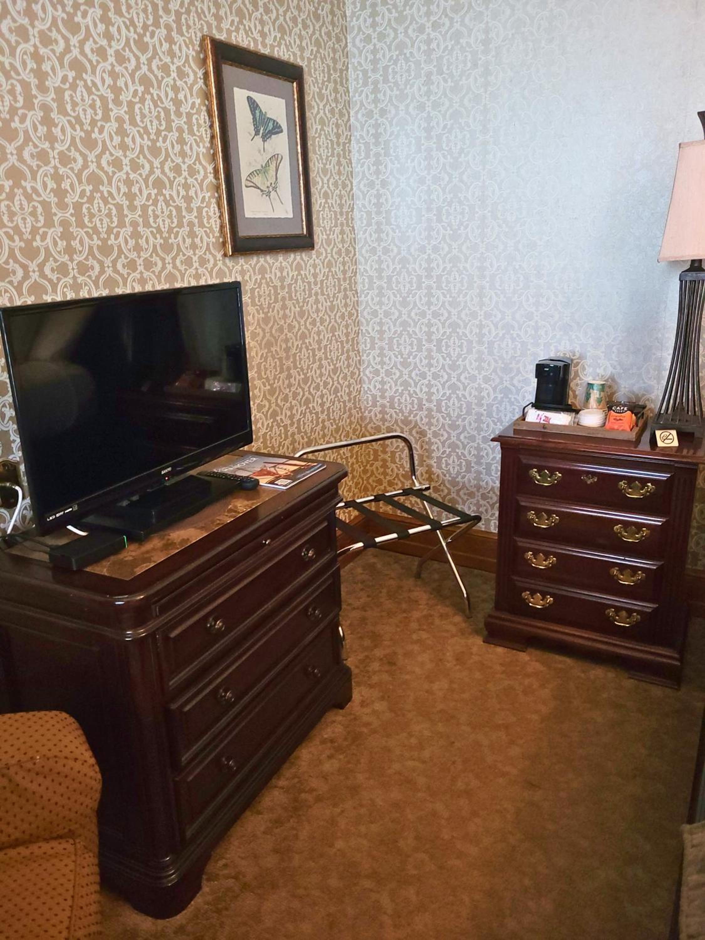 Queen Room - Photo 5