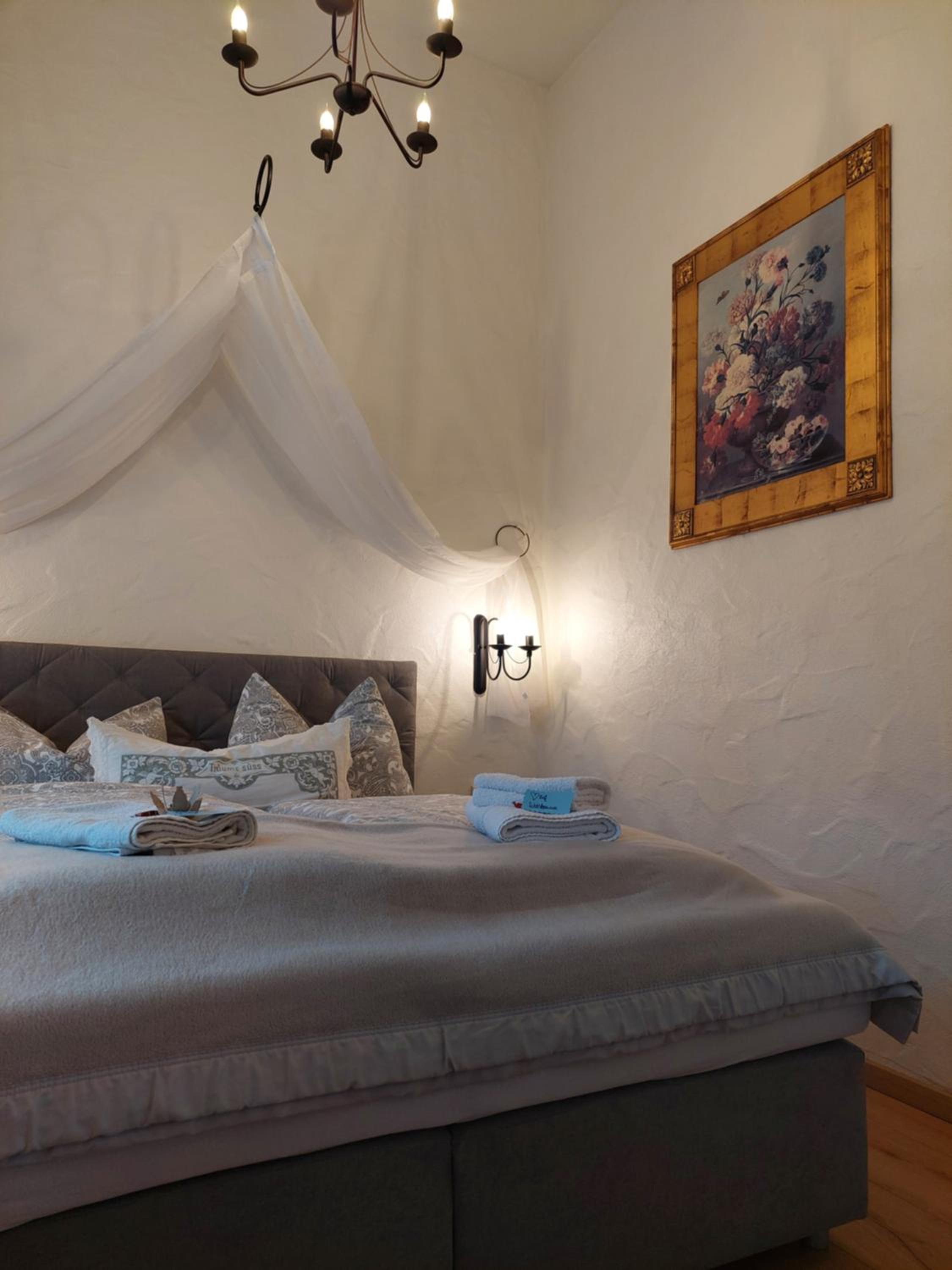 Large Double Room photo 2