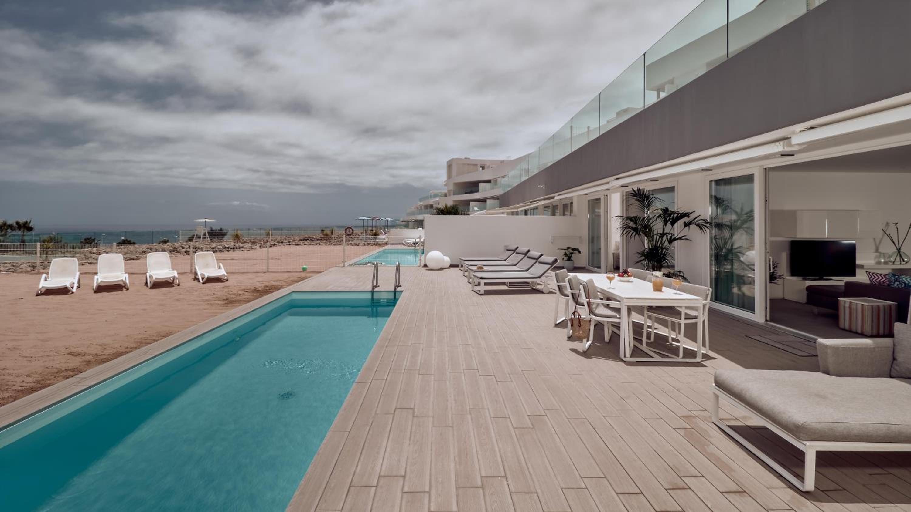 Infinity Rio 3 bedroom  Suite with private pool and sea view thumbnail 5