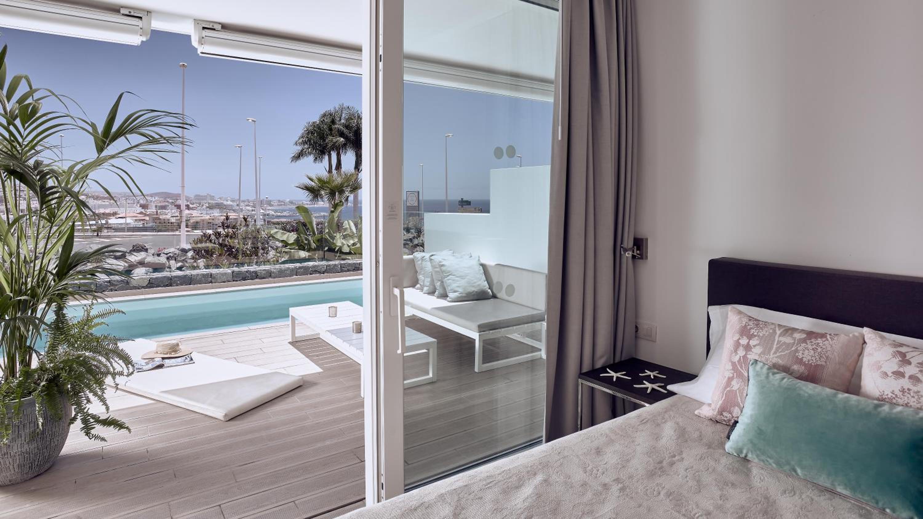 Serenity Rio 2 bedroom Suite with private pool and sea view