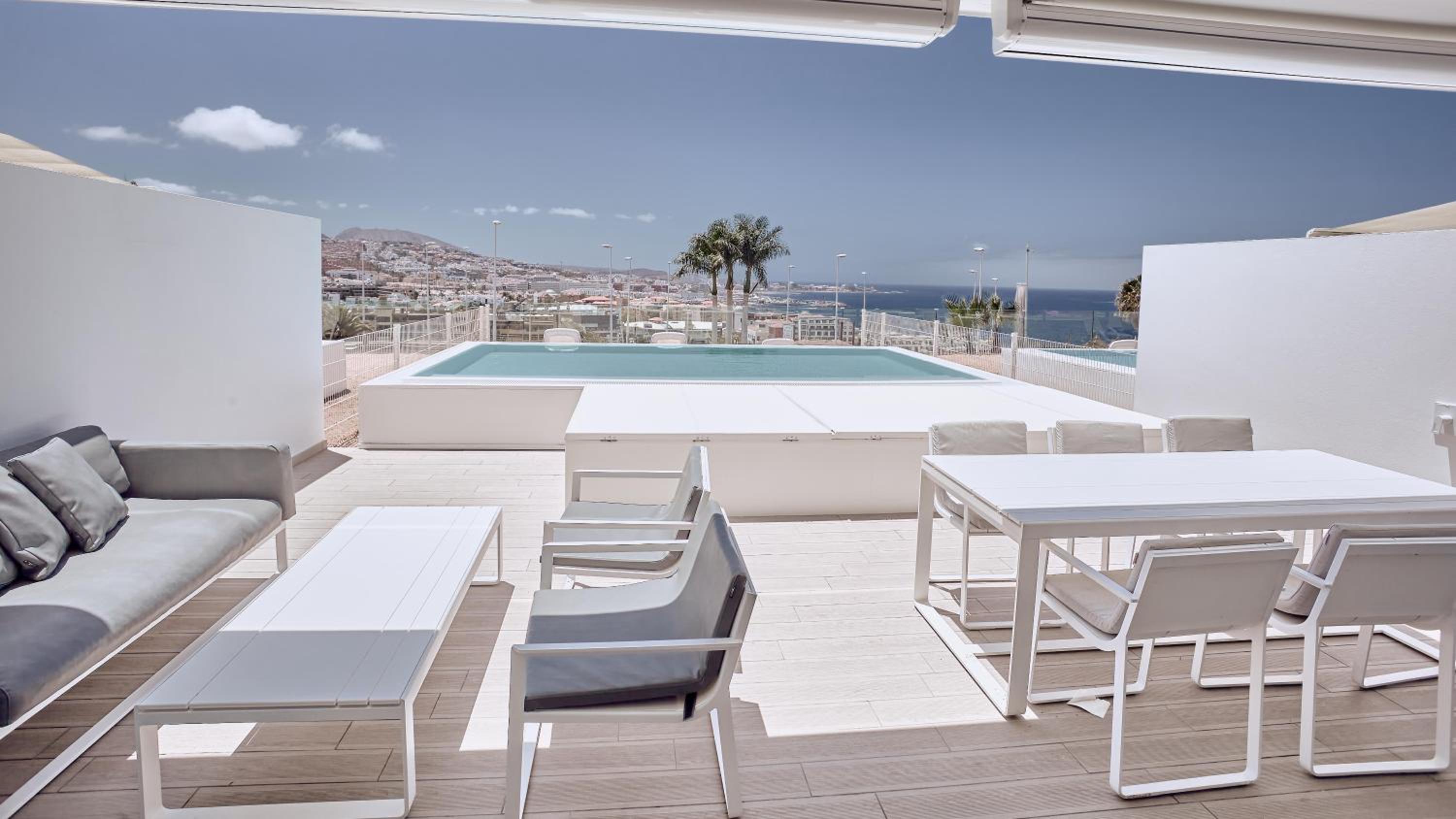 Serenity Rio 2 bedroom Suite with private pool and sea view
