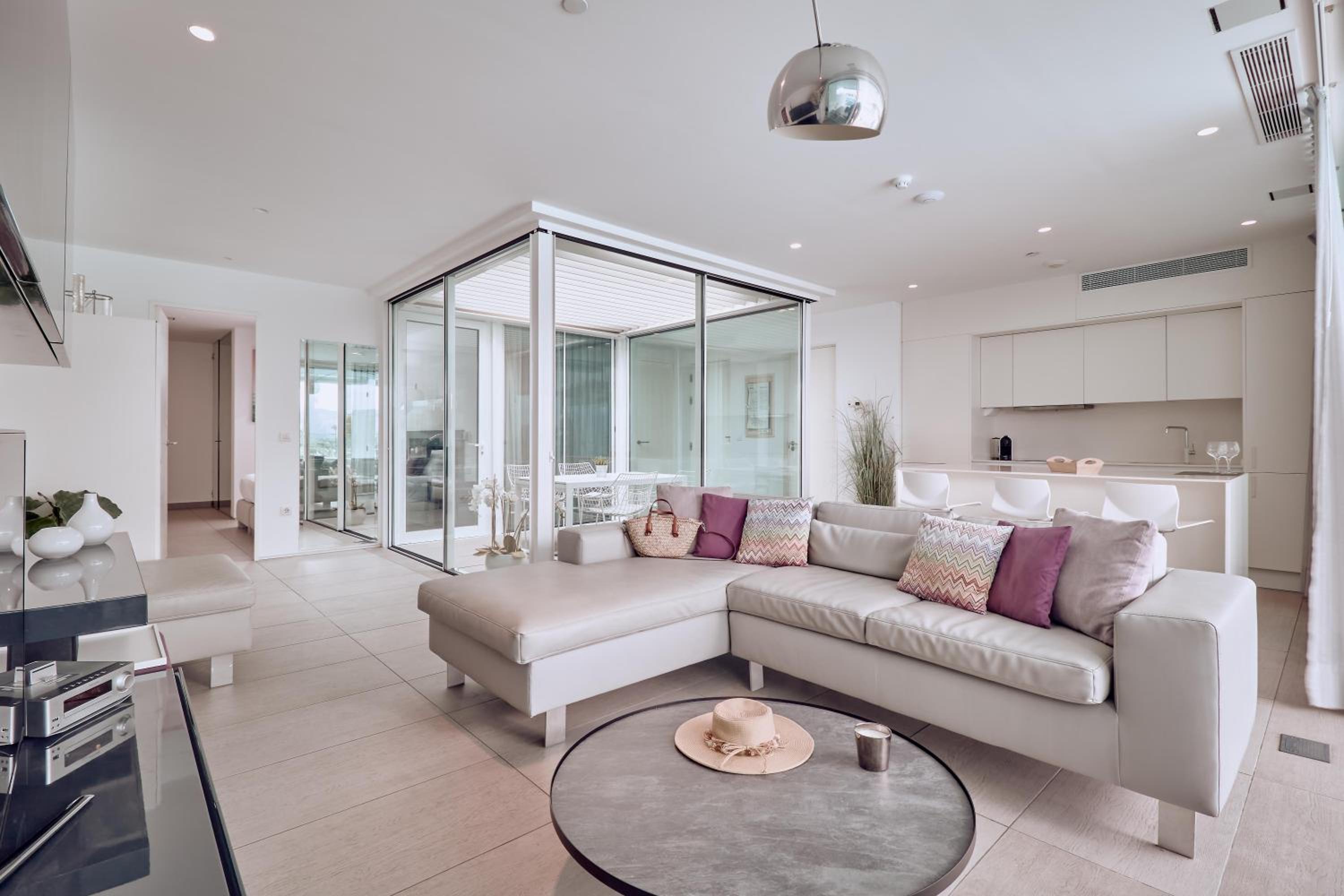 Divinity Rio 1 bedroom Suite with private pool and sea view thumbnail 6