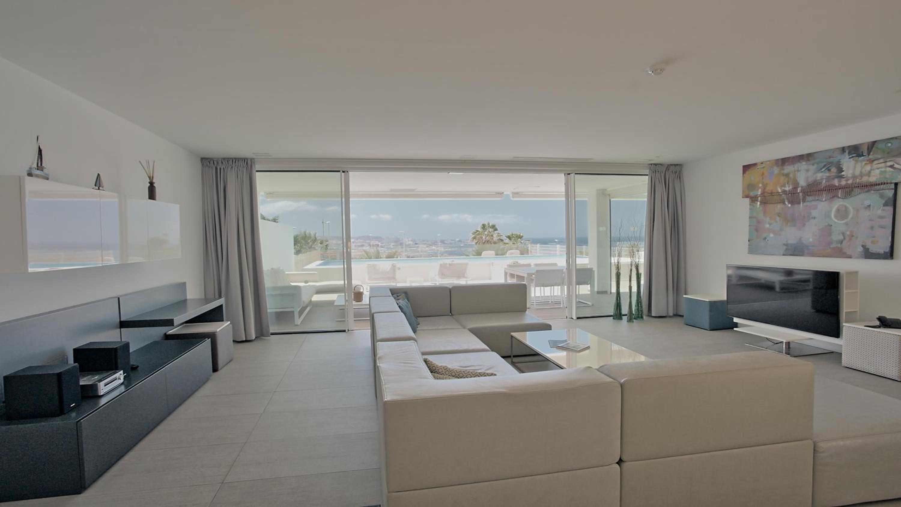 Divinity Rio 1 bedroom Suite with private pool and sea view