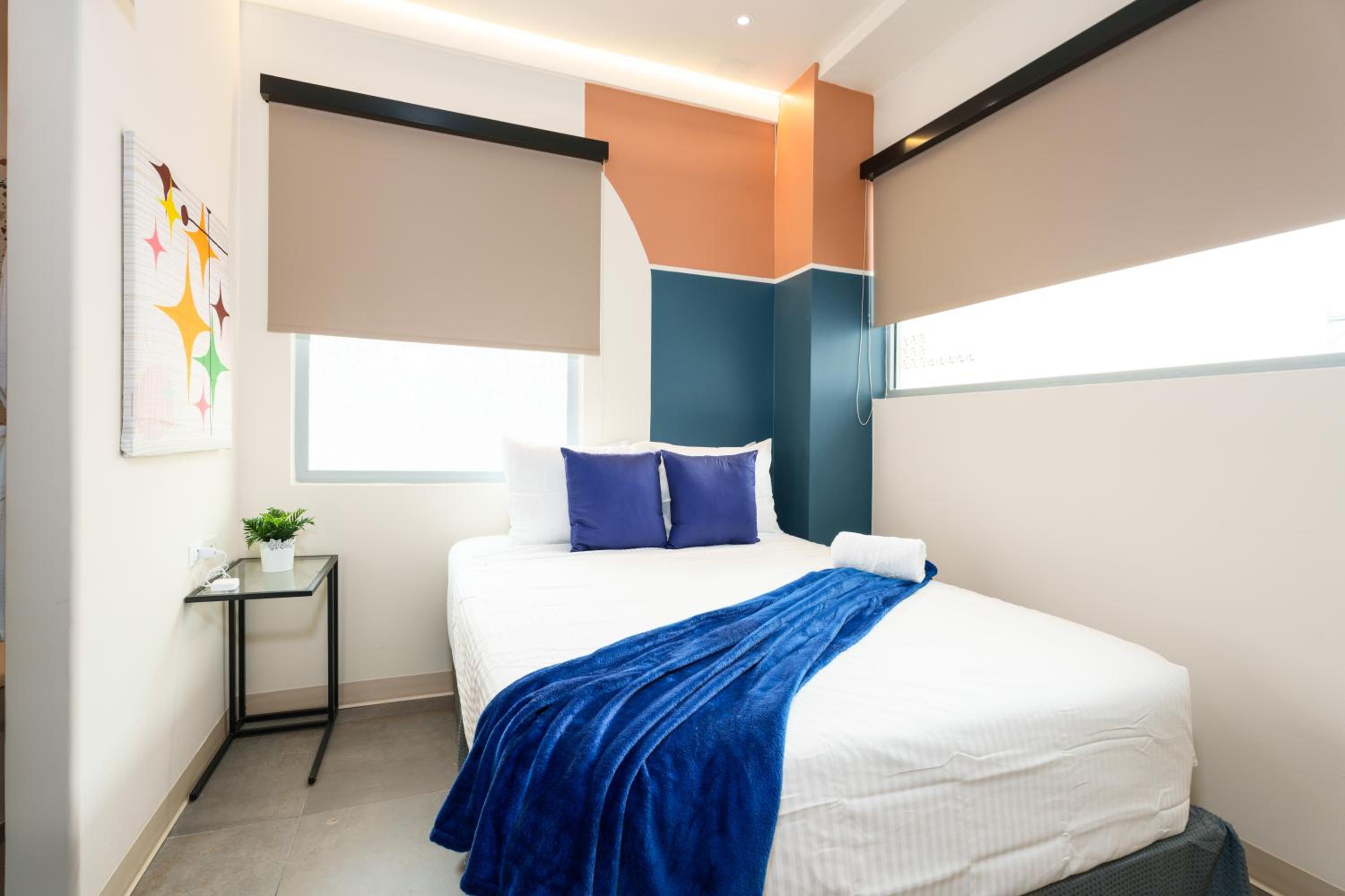 Premium Queen Room - Photo 7