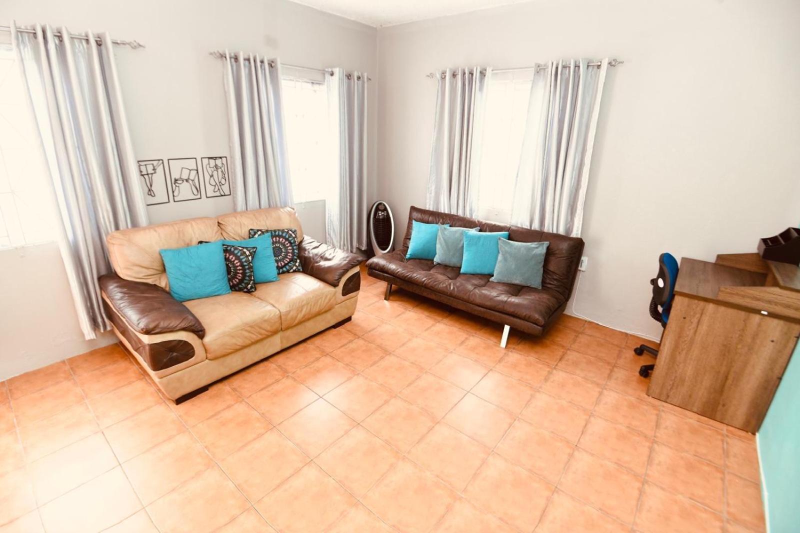 Two-Bedroom House photo 3