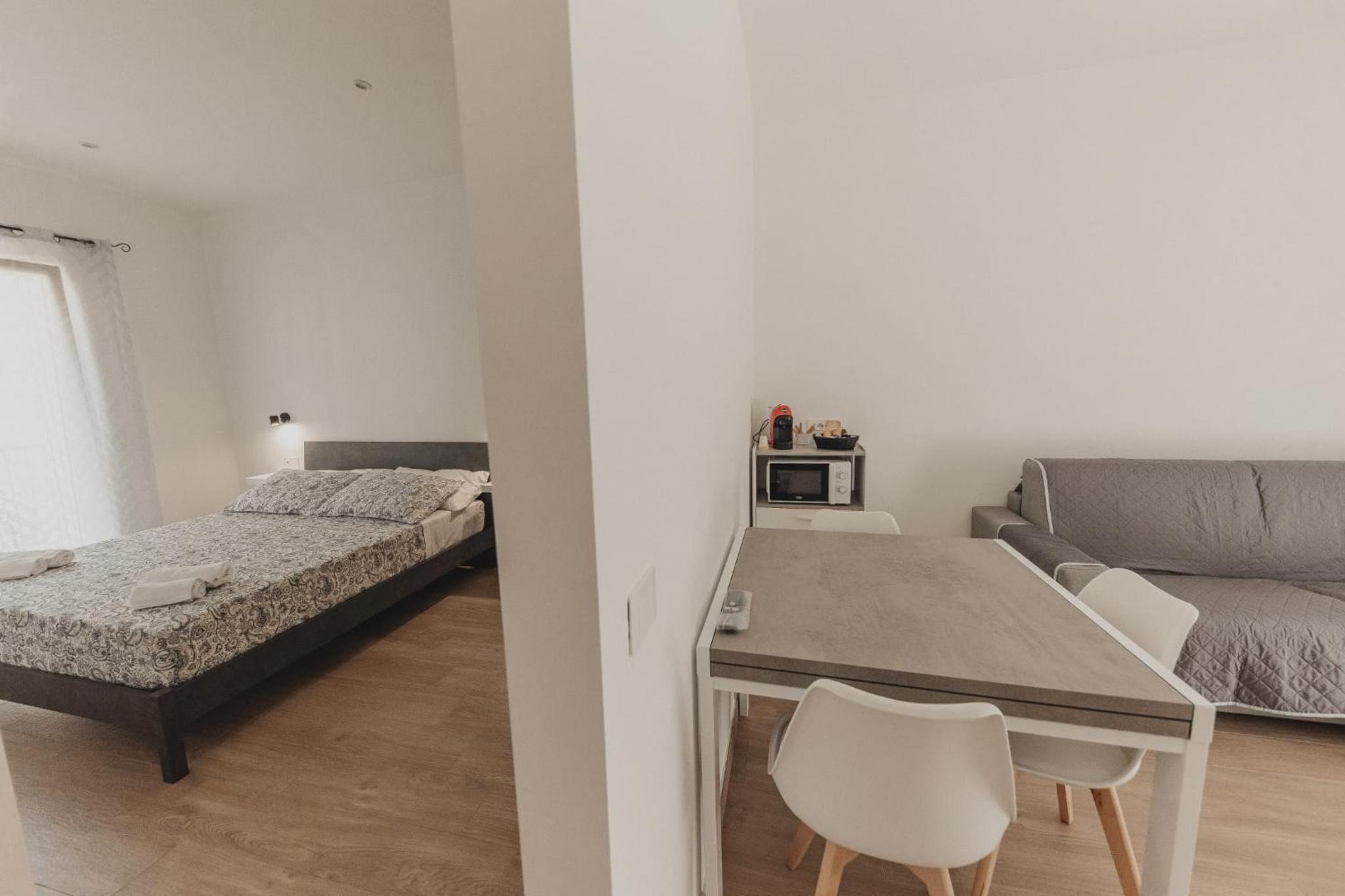 One-Bedroom House